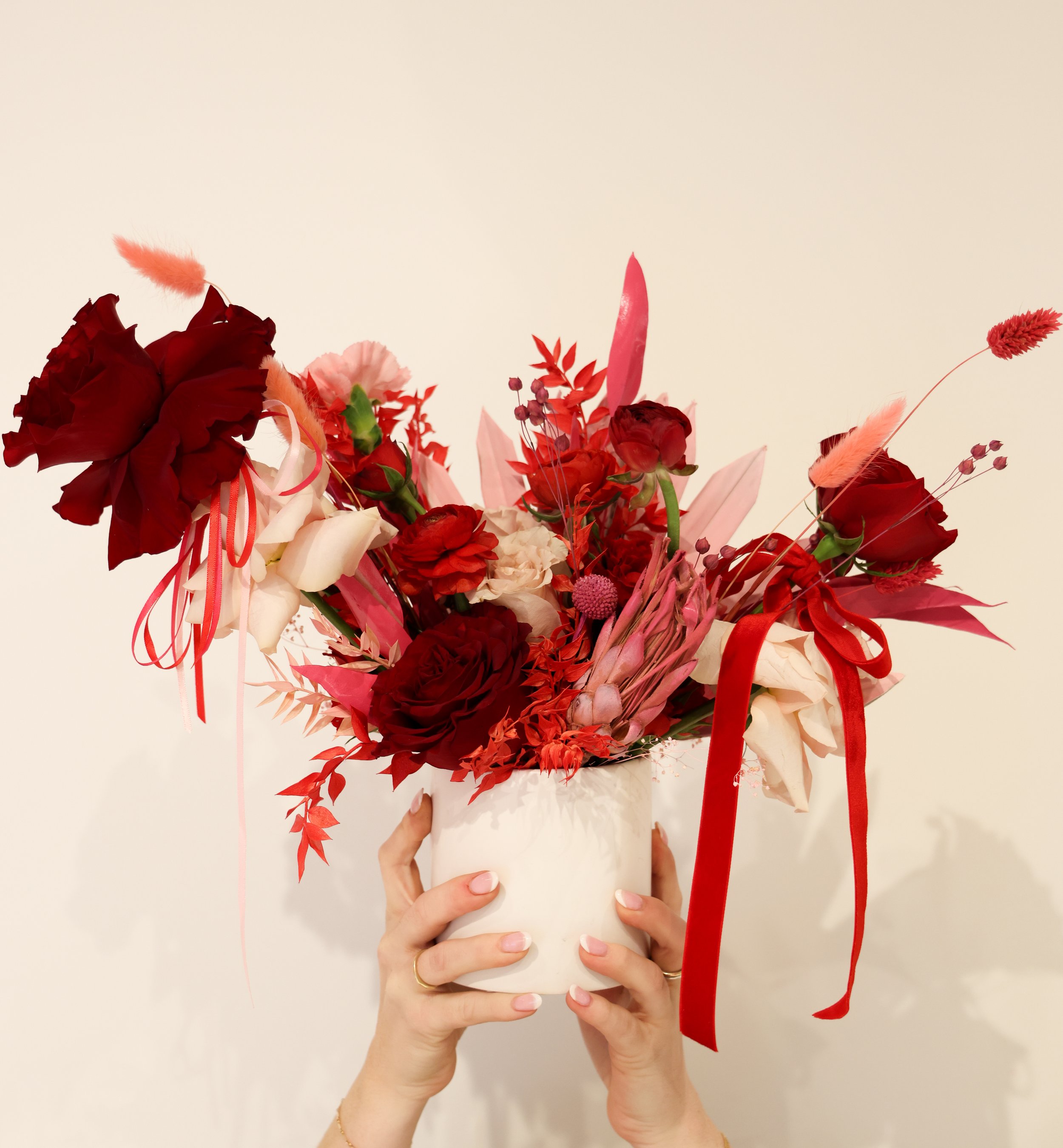 SIGNATURE DESIGNER'S CHOICE ARRANGEMENTS