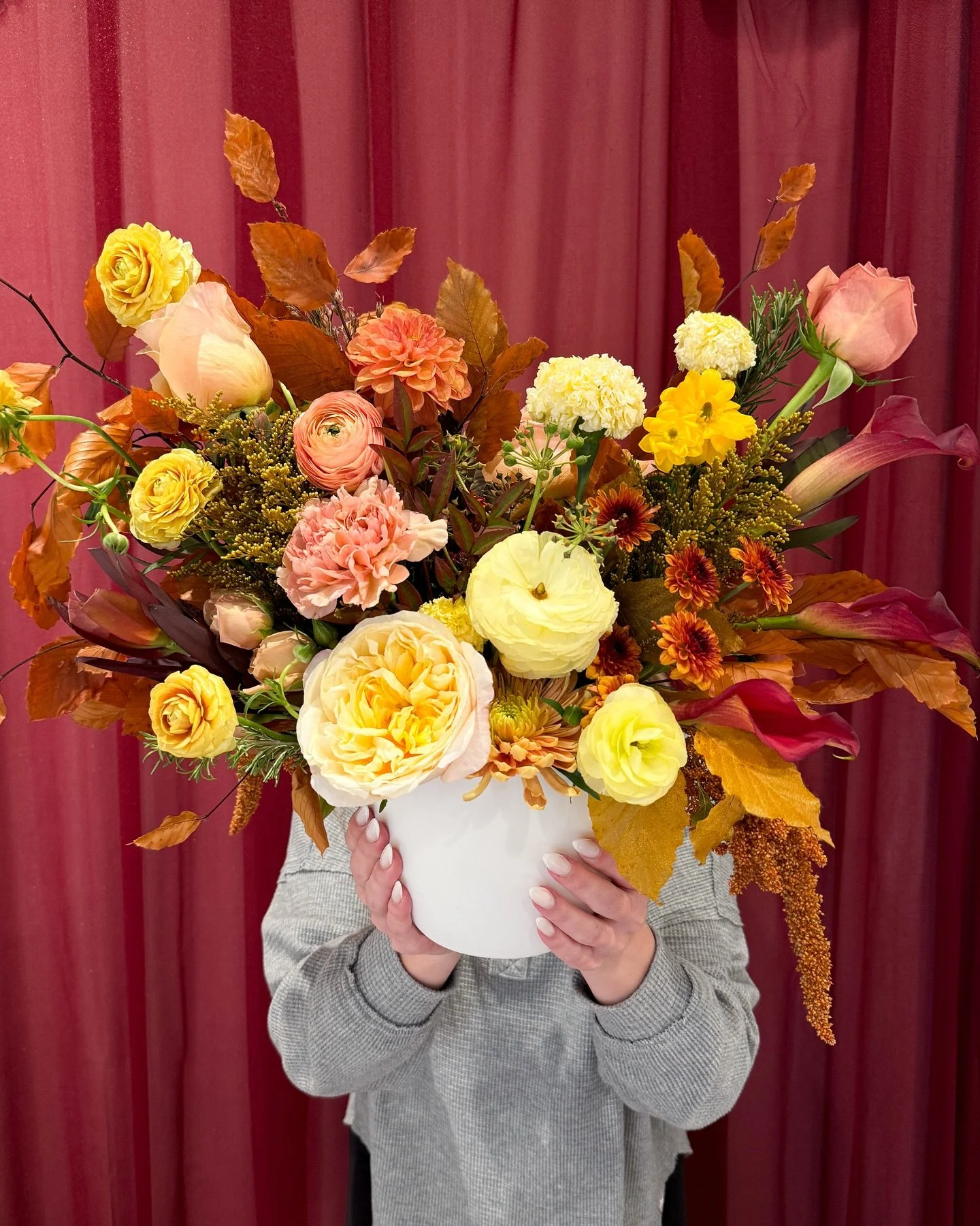 October blooms🍁
We’ve been loving these autumn color palettes!!