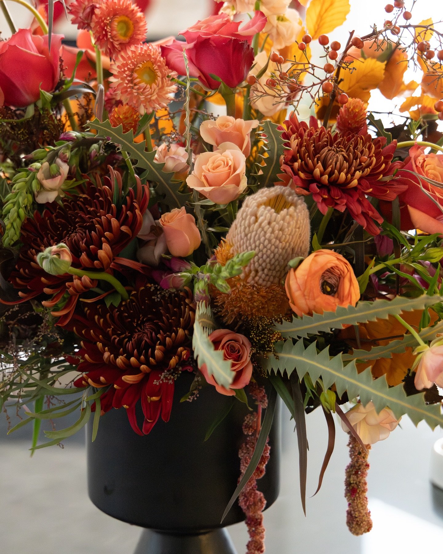 No special occasion needed, fall flowers sent just because🤭🫶