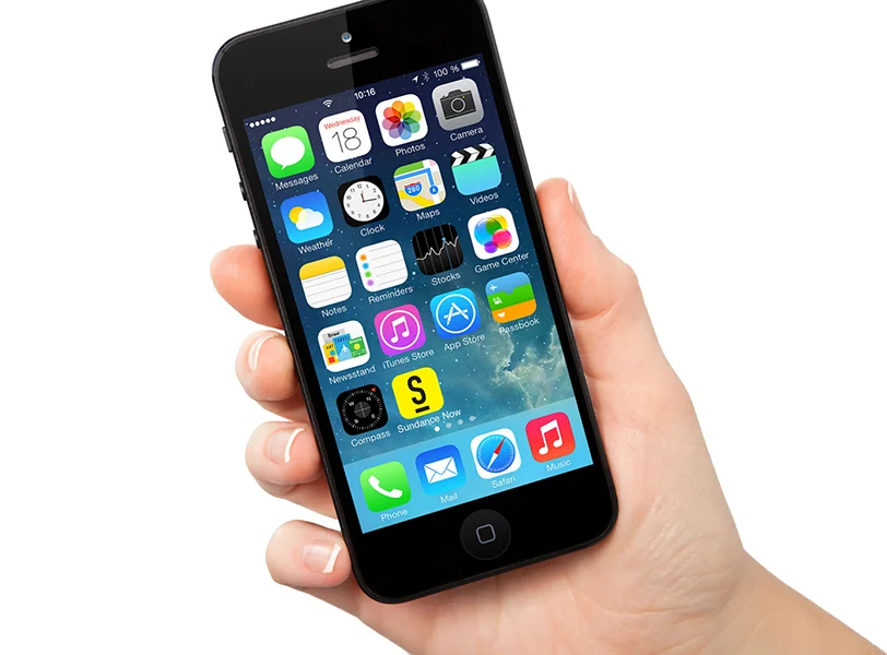 iphone_600px HIGH.jpg