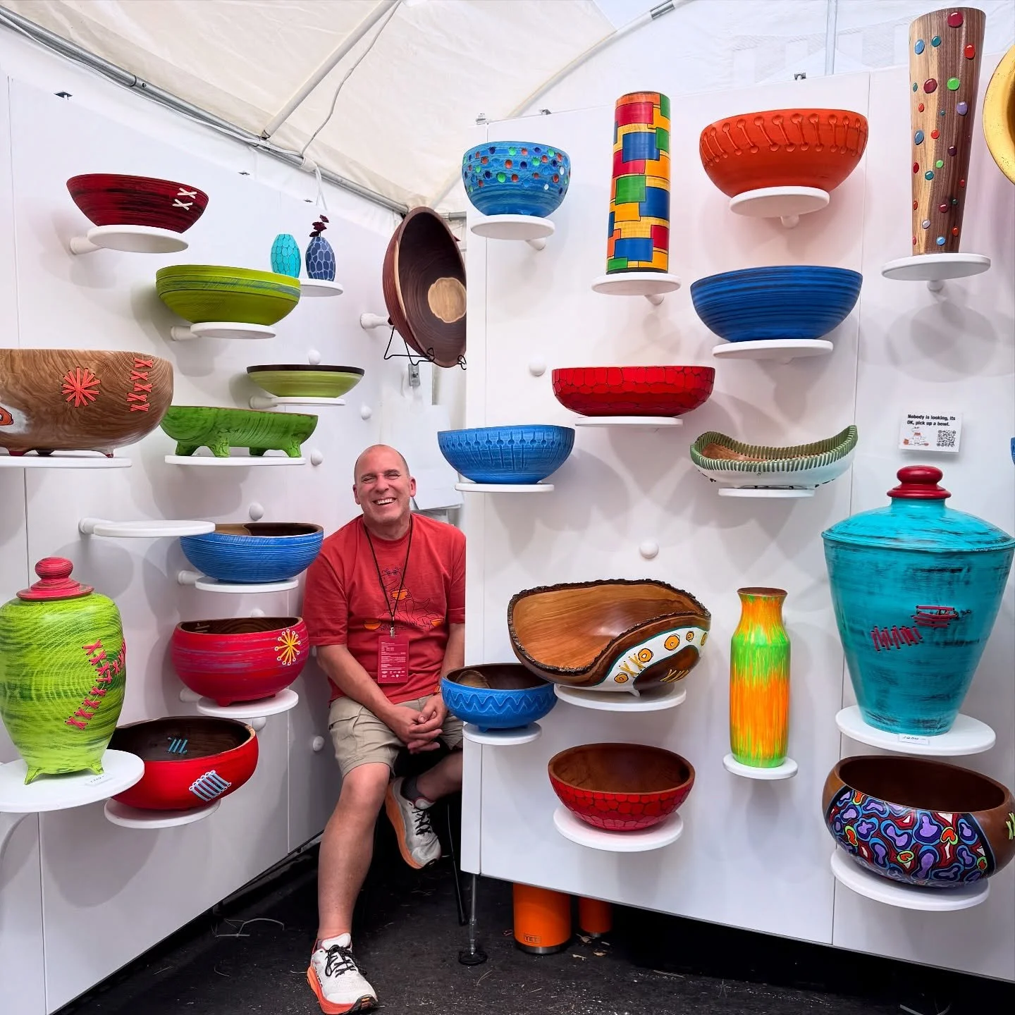 Our city is home to so many phenomenal artists - today we want to highlight Bill Lepak (@bill.lepak). His brightly colored bowls, vases, and more are made though a process called green turning where the wood is turned while it is still fresh and wet 