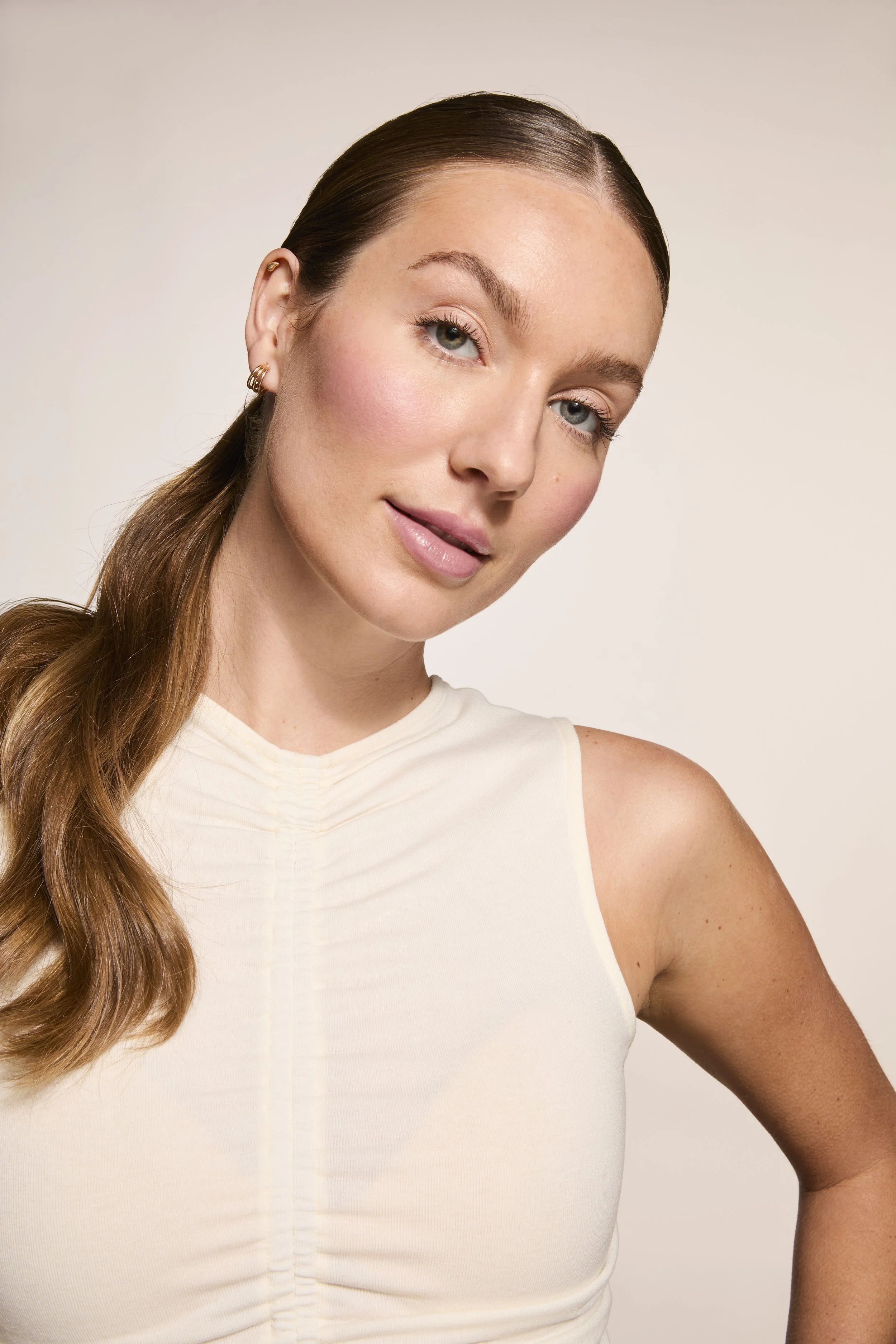 burnished-berry-blushsense-light-skin-tone-model-senegence-ashley-cejka.jpg