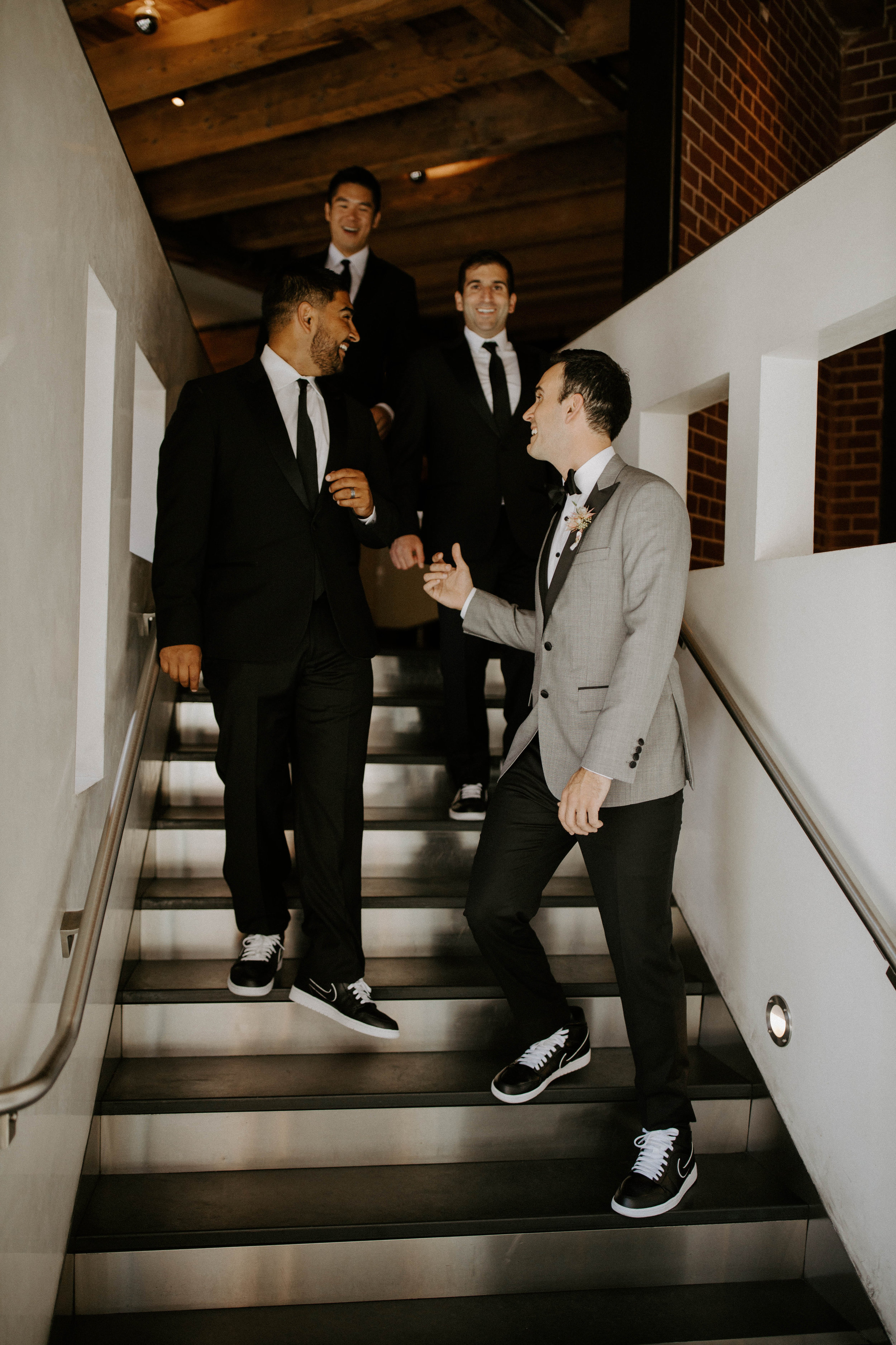 Groomsmen in black tie.jpg