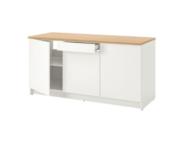 Floral studio essentials including design tools and workspace organization
