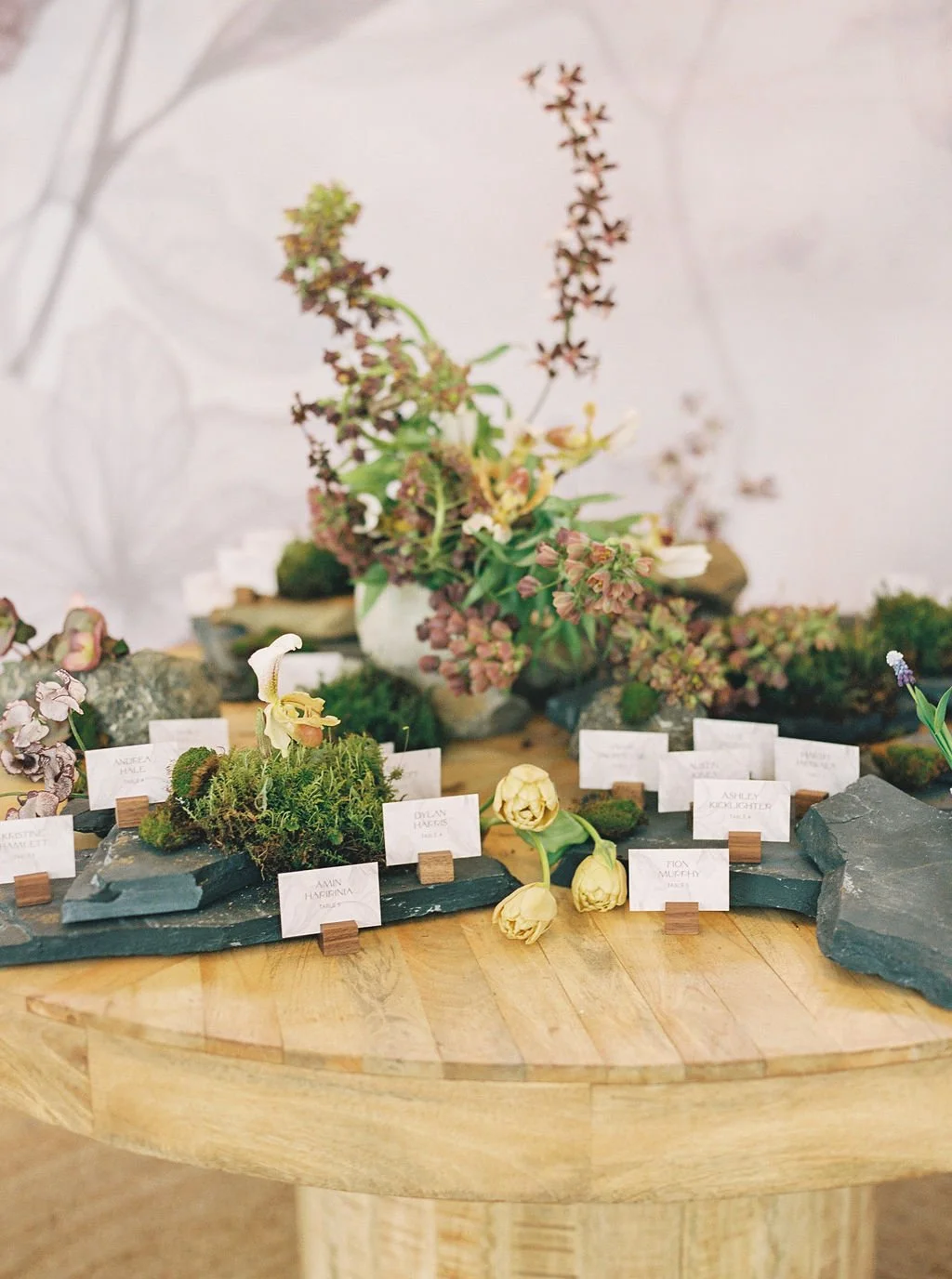 spring-wedding-inspiration-california-wine-country-carneros-escort-flowers.jpg