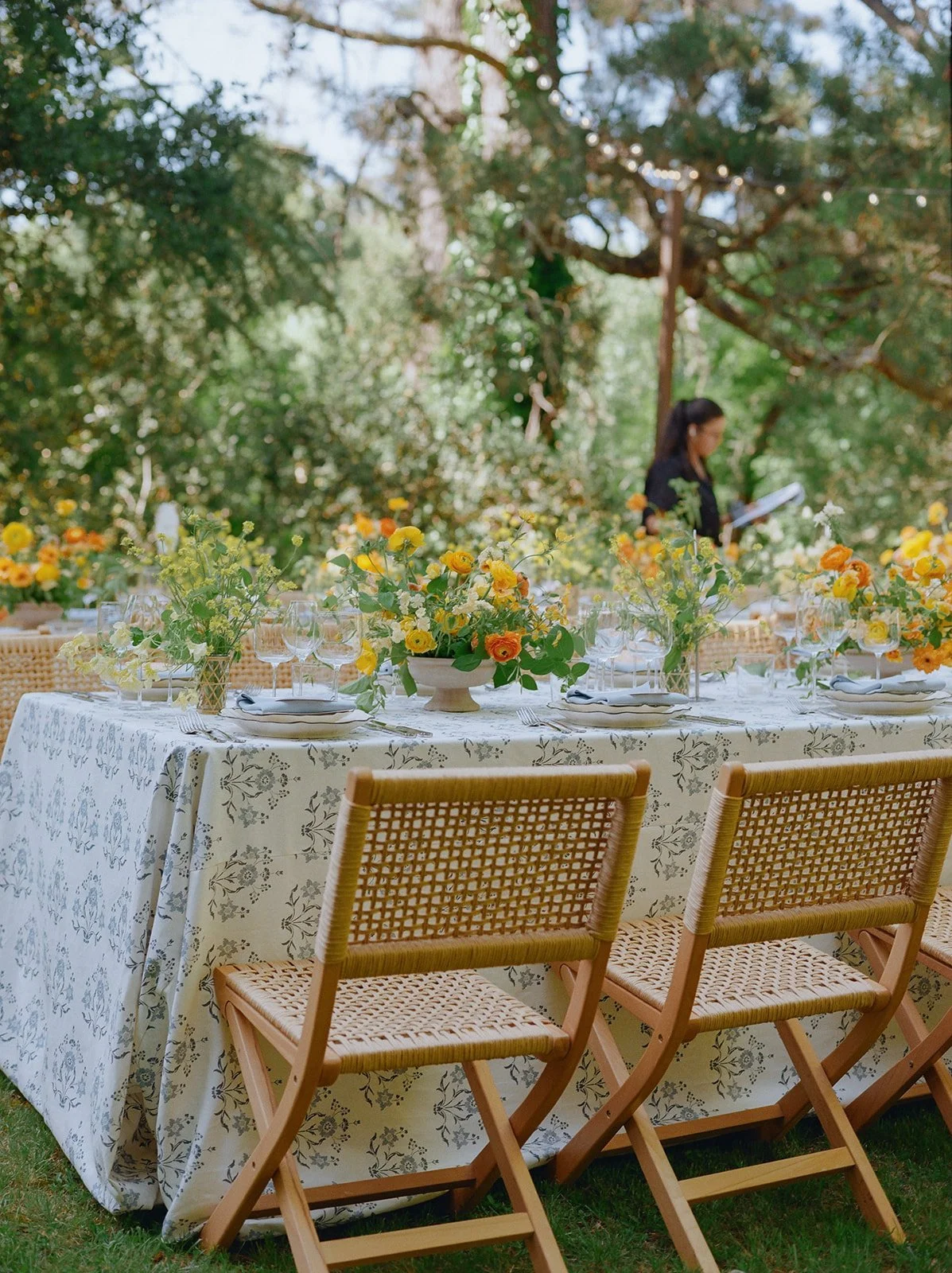 Inside the Planner-Florist Partnership: How Wedding Floral Design Gets Refined