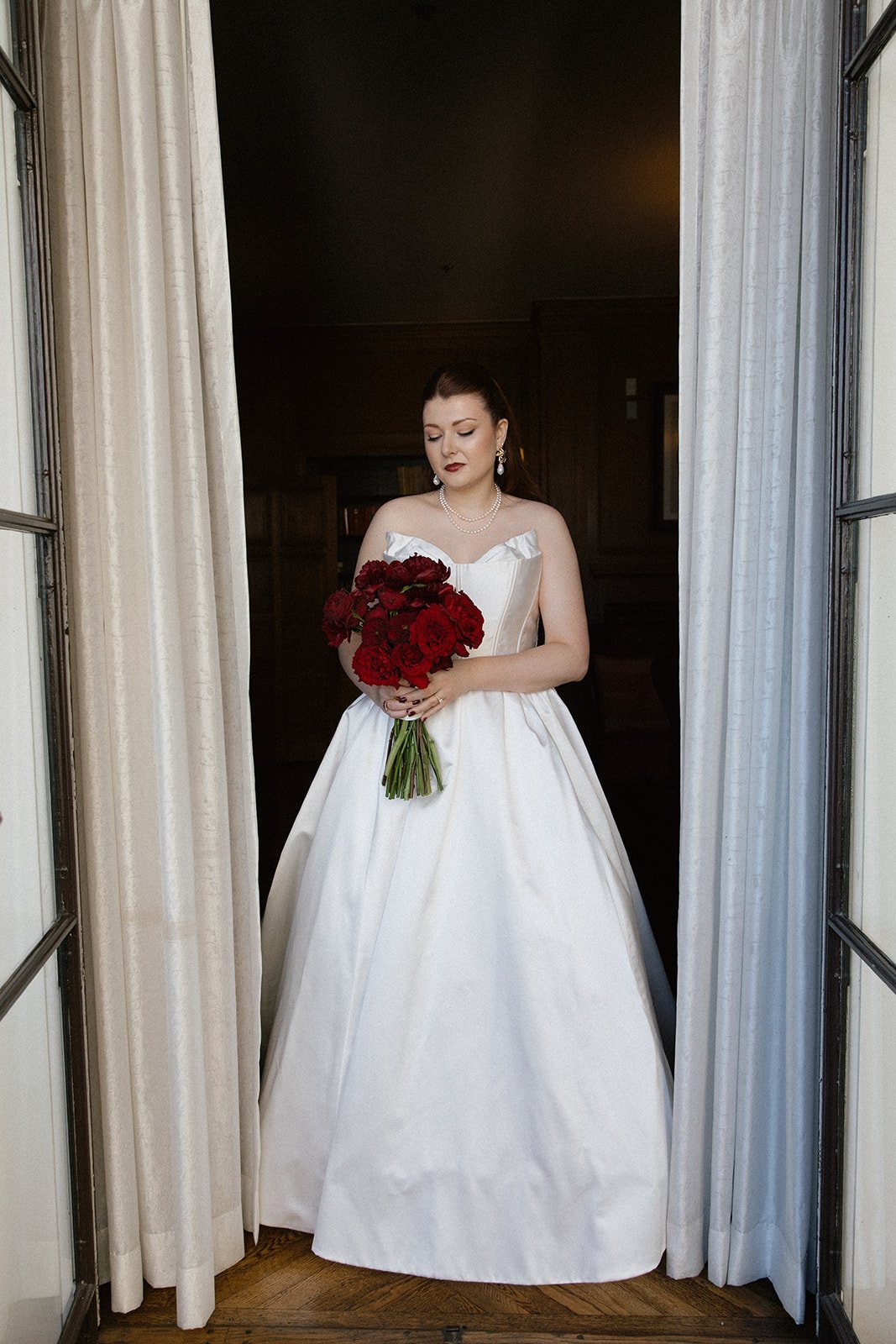 San Francisco Modern Luxury Wedding Florist Flood Mansion Burgundy Palette.jpg