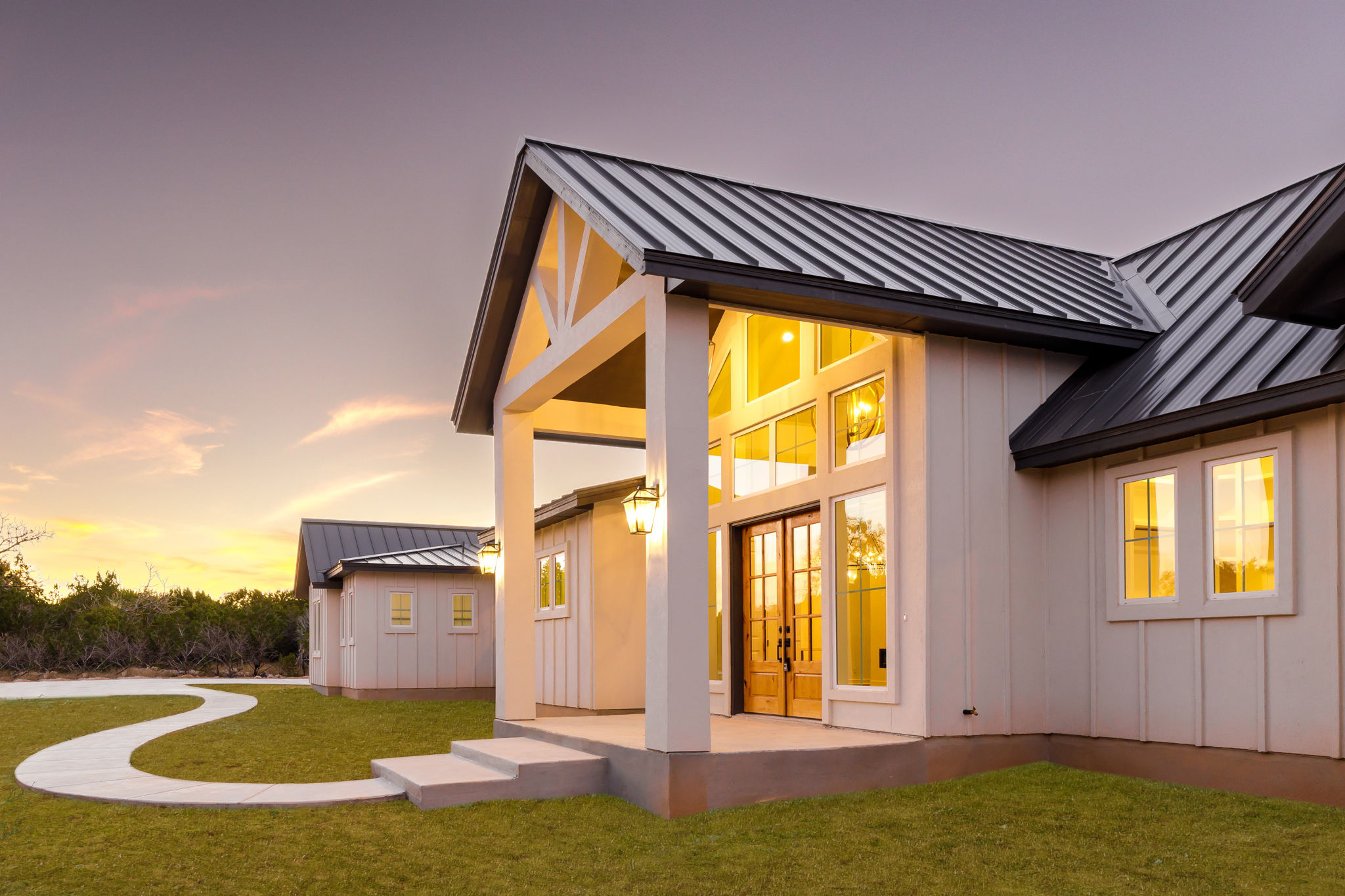 How to Choose the Right Camera for Real Estate Photography