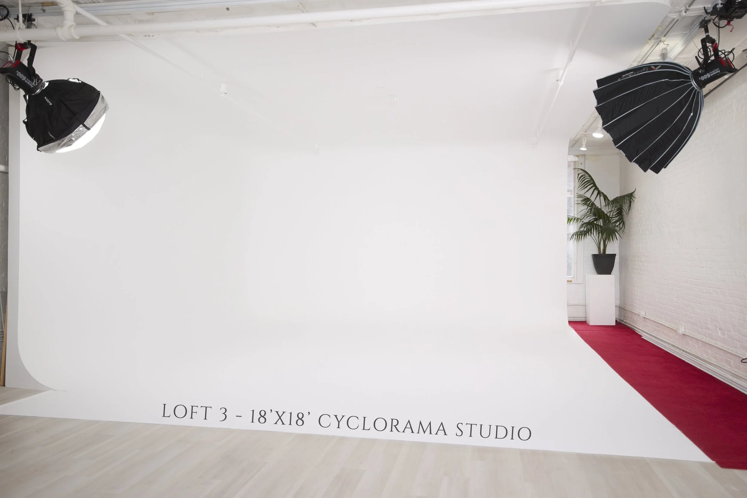 HUDSON-YARDS-LOFT-STUDIOS-LOFT-3-STUDIO---CYCLORAMA-1.jpg
