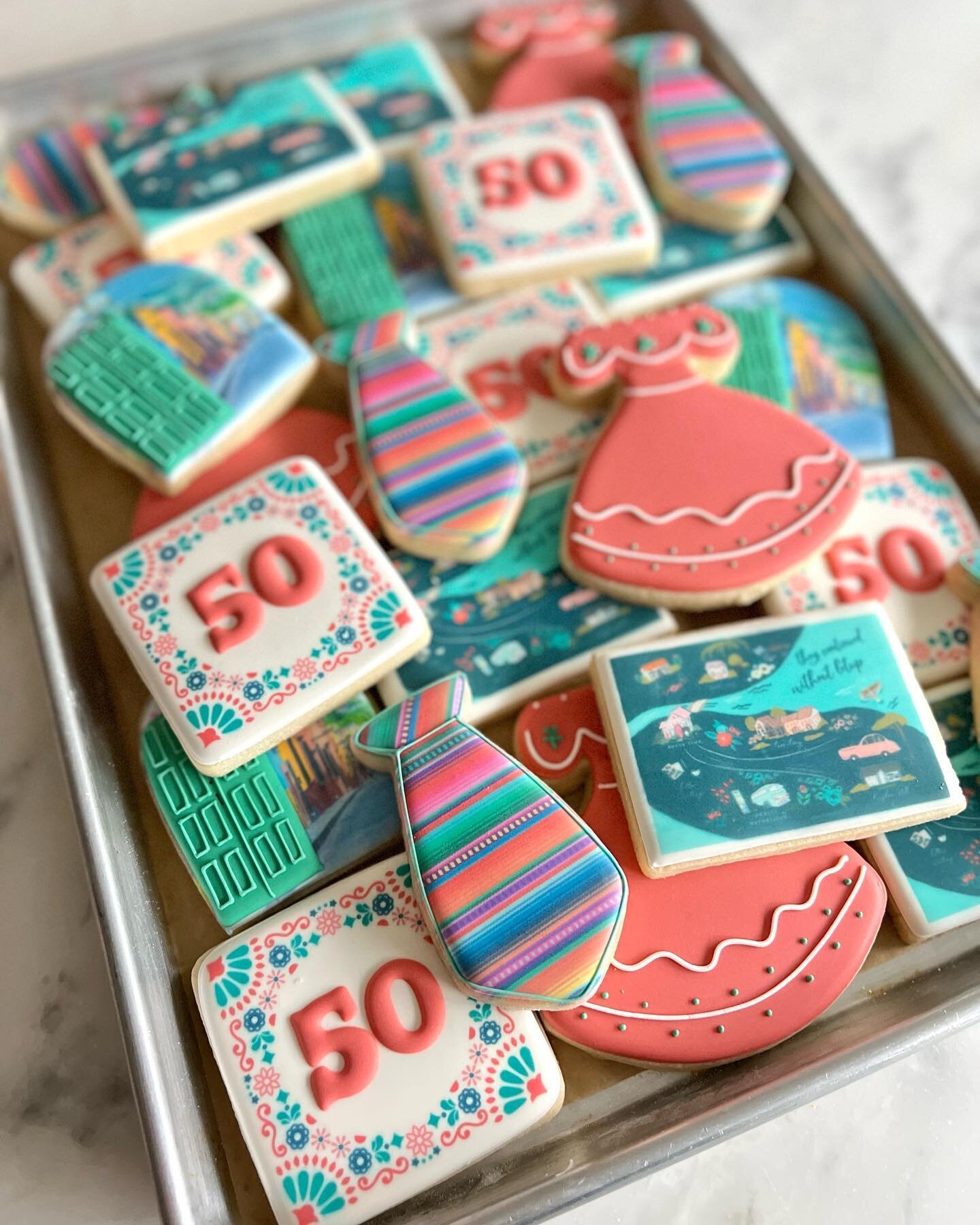 Ol&egrave; 💃🏽

These needed a permanent spot on the grid, and my feed need some color ;) 
&bull;
&bull;
&bull;
#50isthenew70 #eddiecookies #pioneercookies #decoratedsugarcookies #cookieart #customcookies #cookiedecorating #sugarcookies #konfections