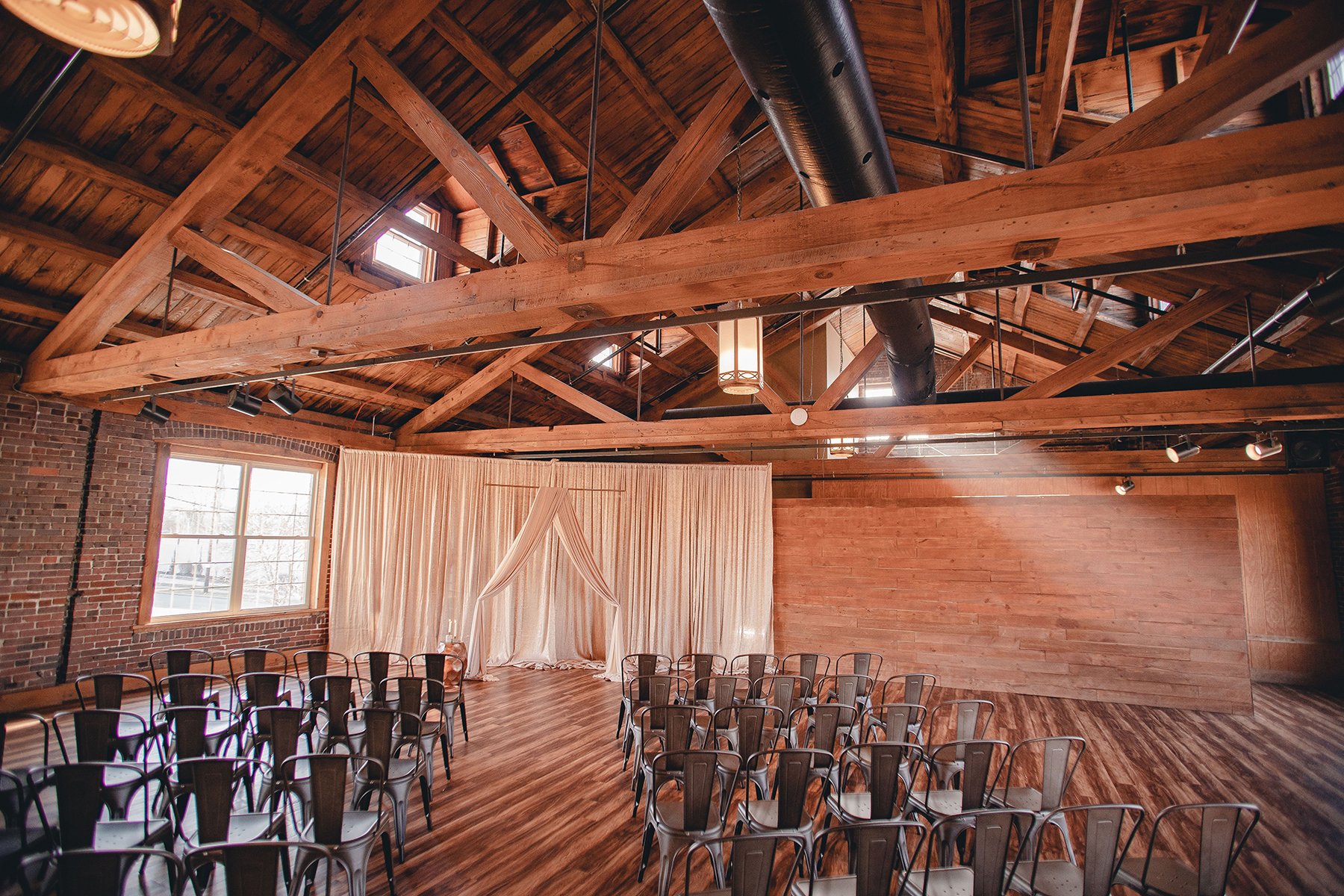 Top-of-the-market_Dayton-wedding-Venue_002.jpg