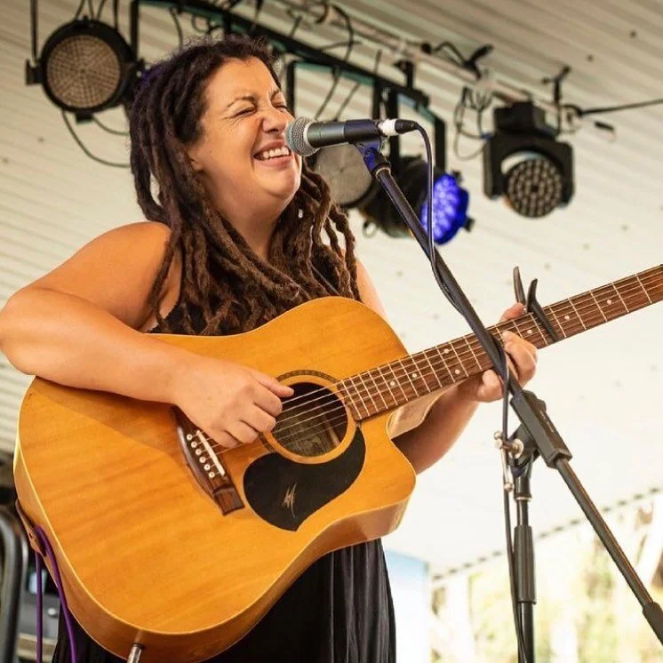Loving @agnesbluesandroots 📸 @frycandyphoto