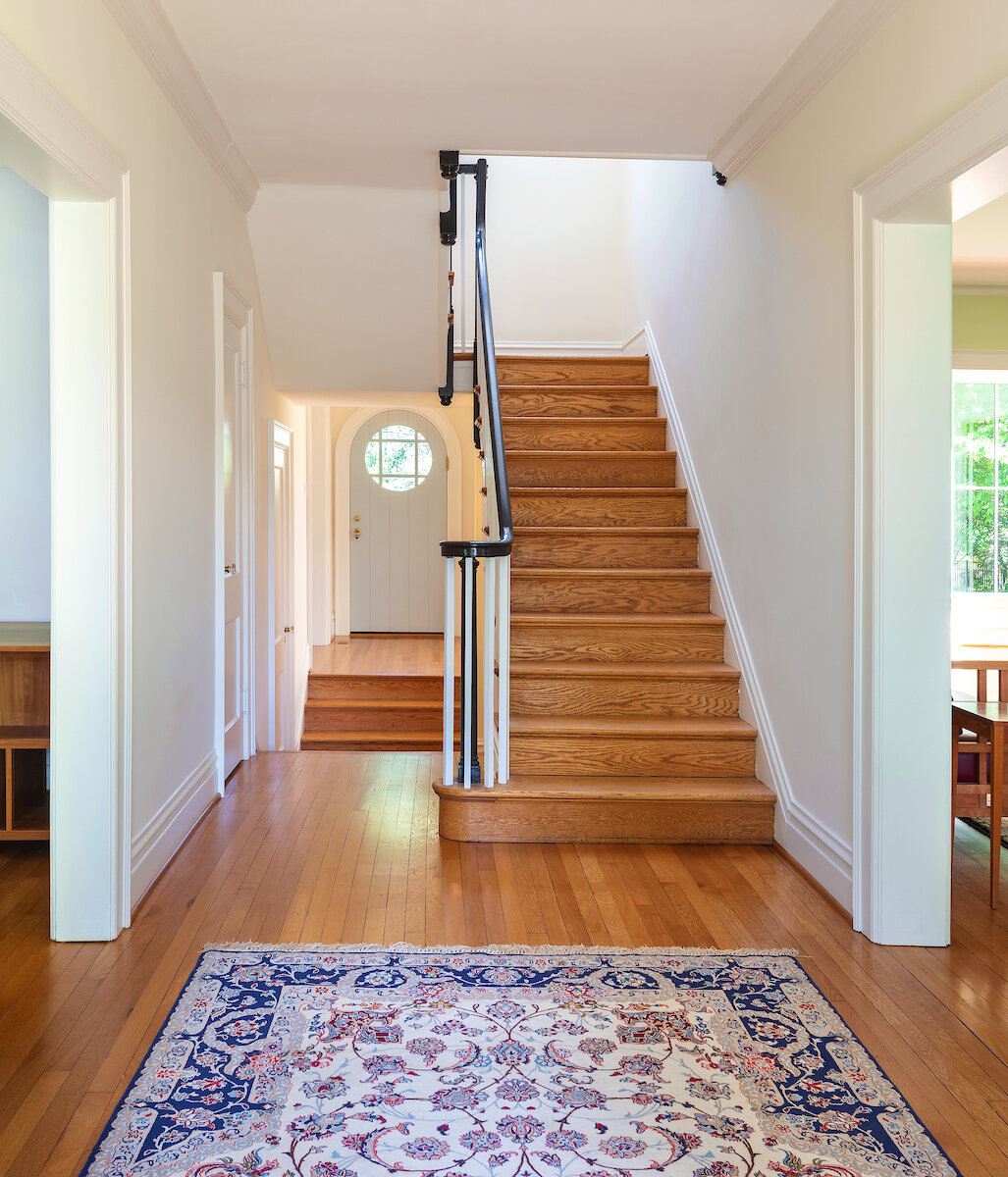 Haines-5115EvByrd-Foyer-01.jpg