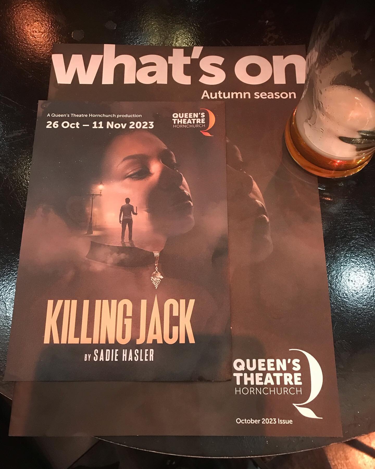 Saw this. Is very cool. Written by the extremely talented young lady that is ⁦‪@sadiehasler‬⁩ is only on for couple more nights but well worth a visit if you can. Top #theatre stuff #newwriting #drama #acting #queenstheatrehornchurch ⁦‪@QueensTheatre