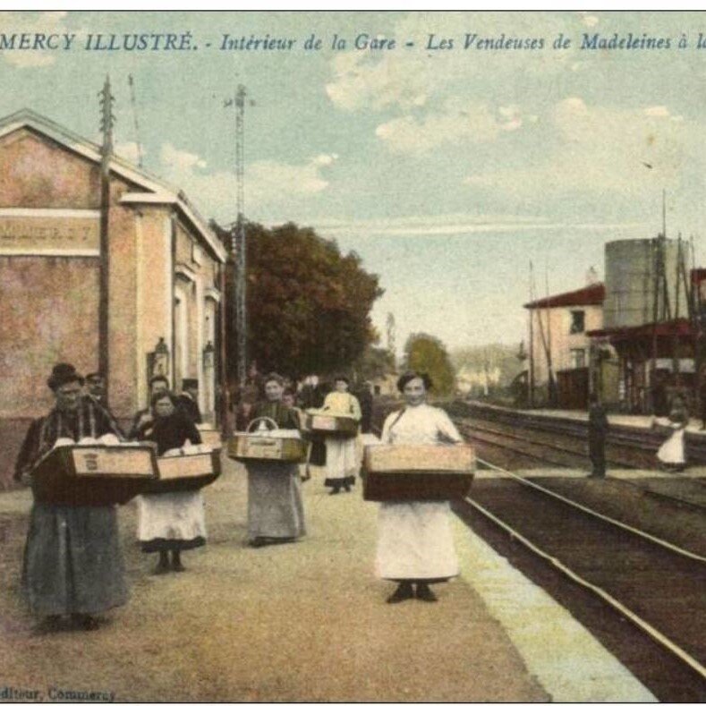 Carte postale madeleines de commercy_square.jpg