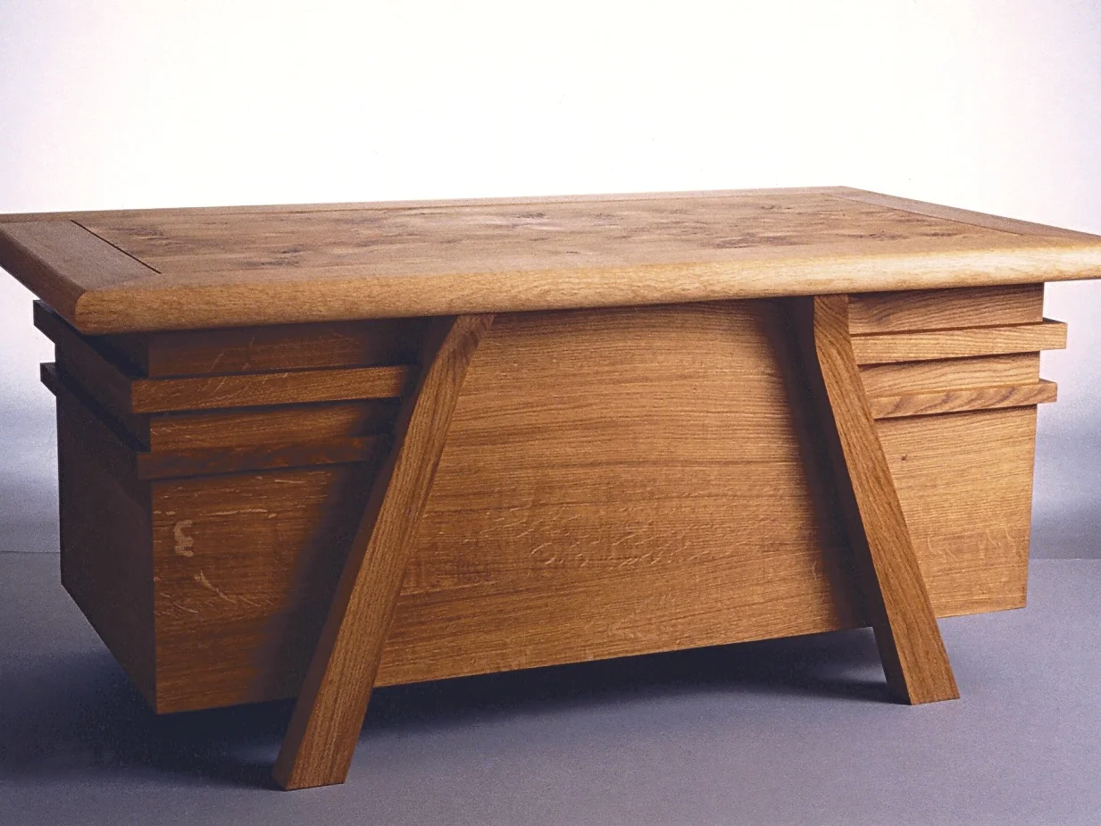 Parnham blanket chest- english oak, english pippy oak, one of my the earliest pieces, 1992