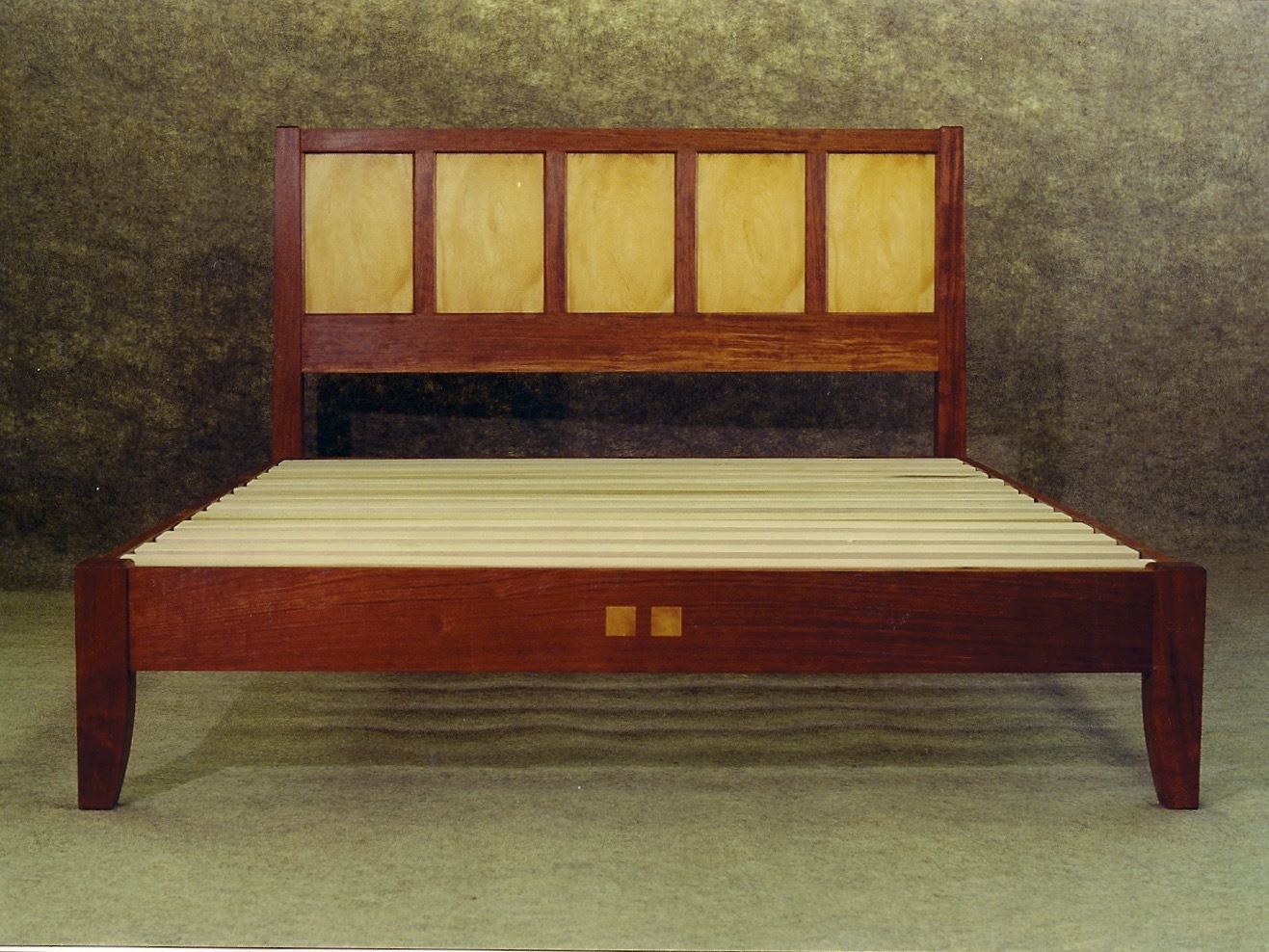 reginas bed 2000.jpg