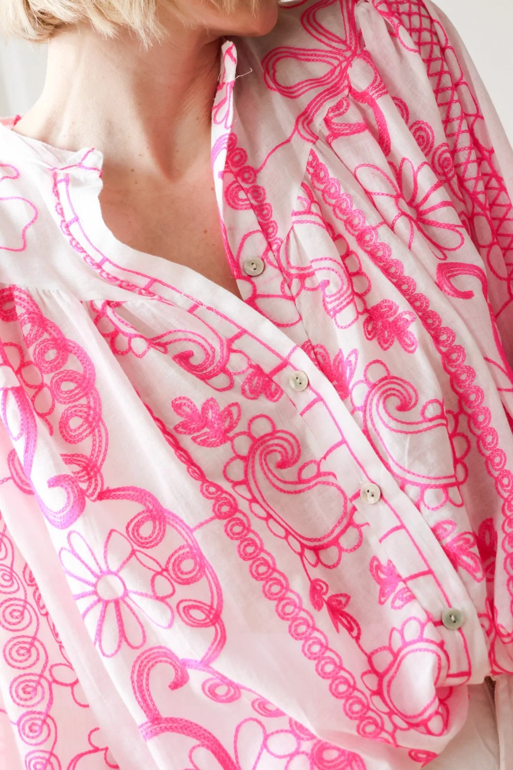 chemise brodée - carnet sauvage.jpg