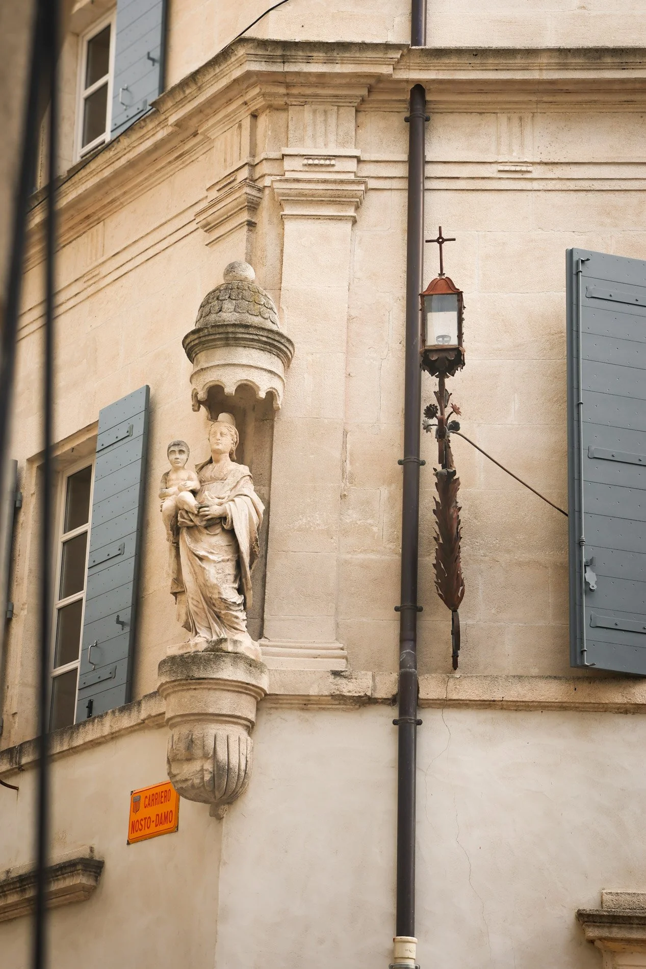 ST REMY DE PROVENCE  - carnet sauvage-12.jpg