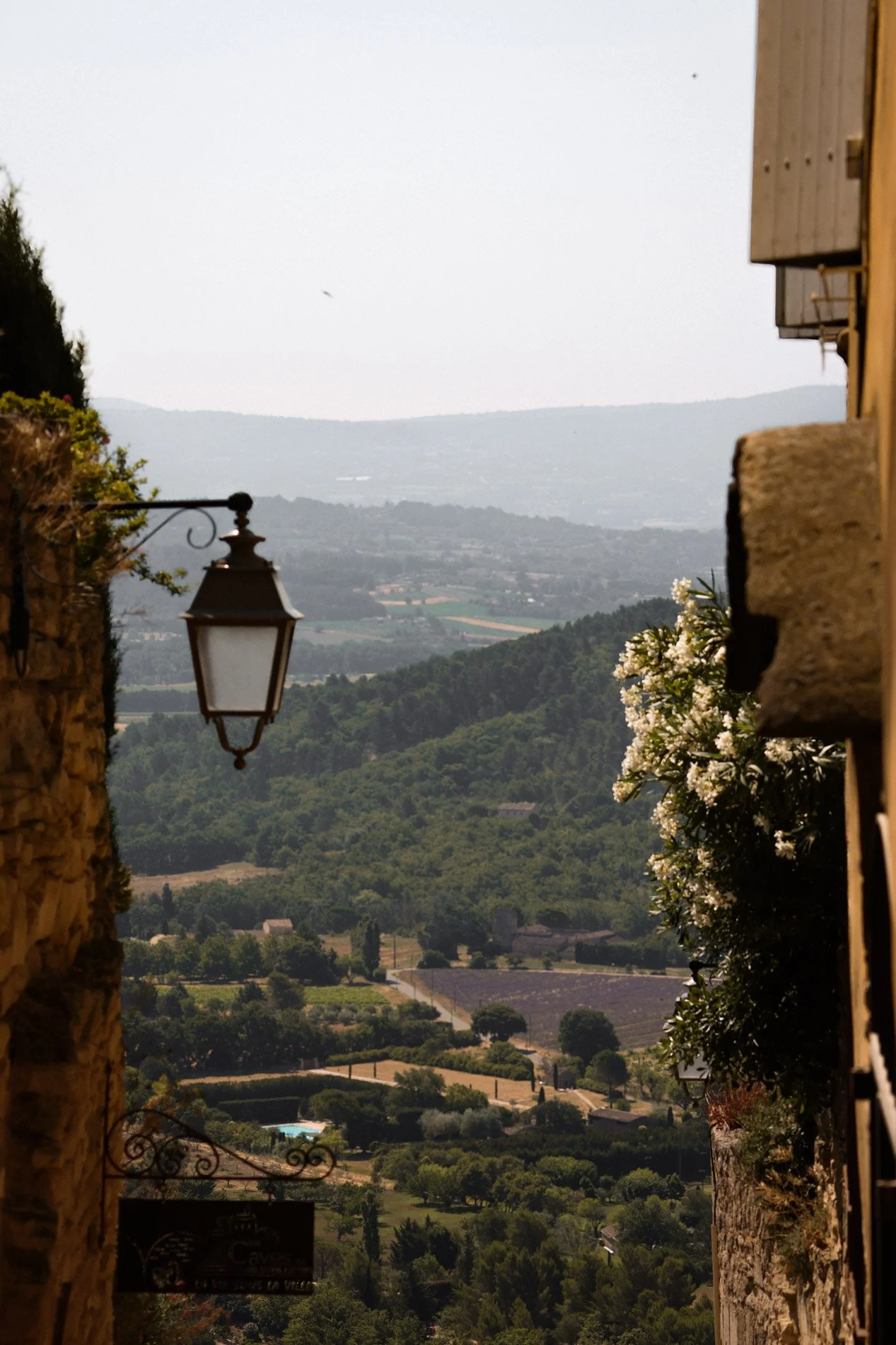 gordes - carnet sauvage-25.jpg