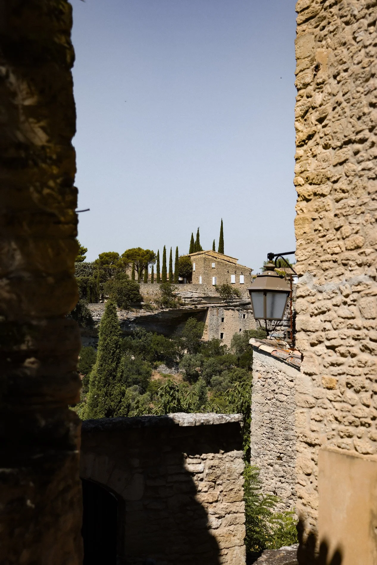 gordes - carnet sauvage-21.jpg
