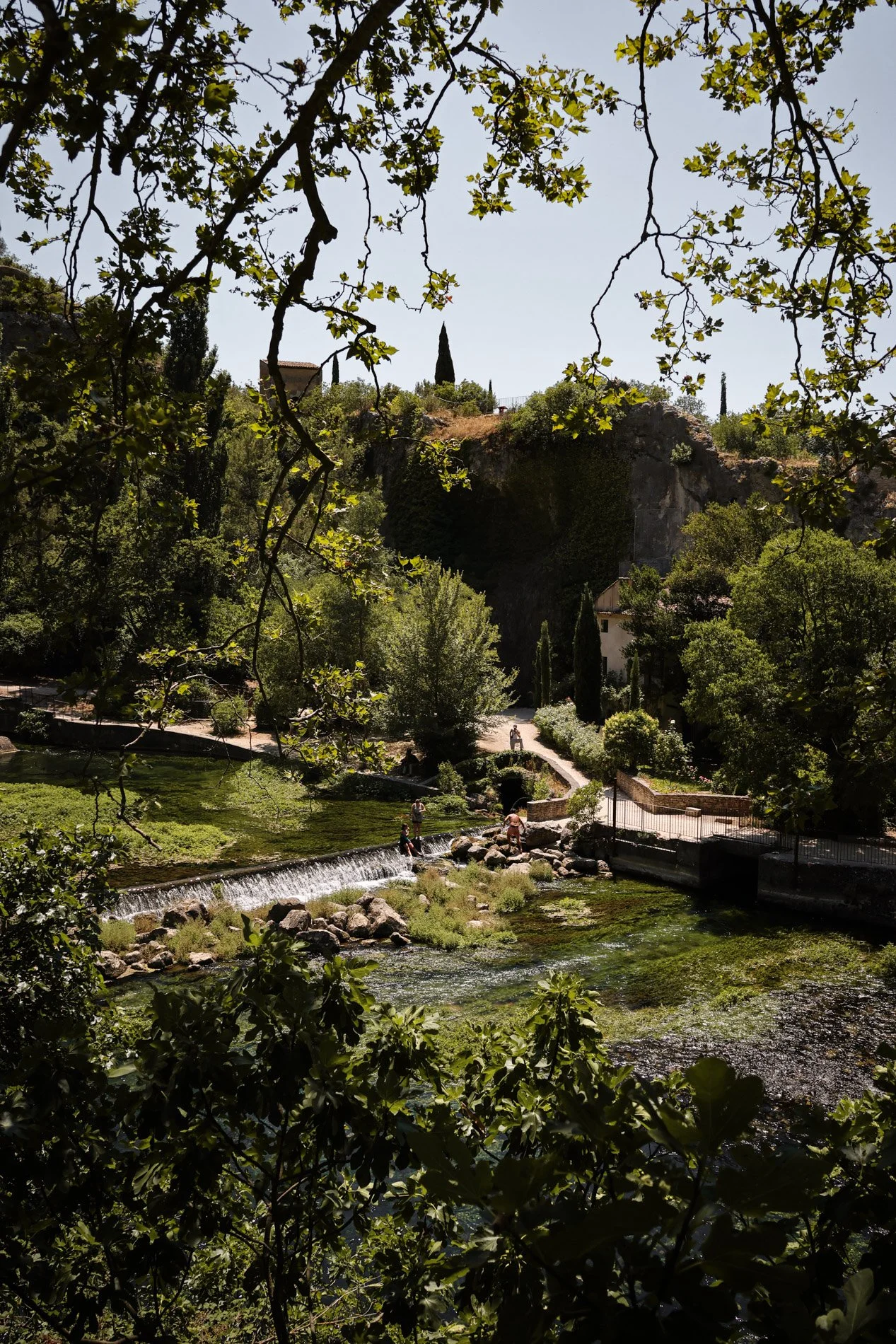 fontaine de vaucluse - carnet sauvage-8.jpg