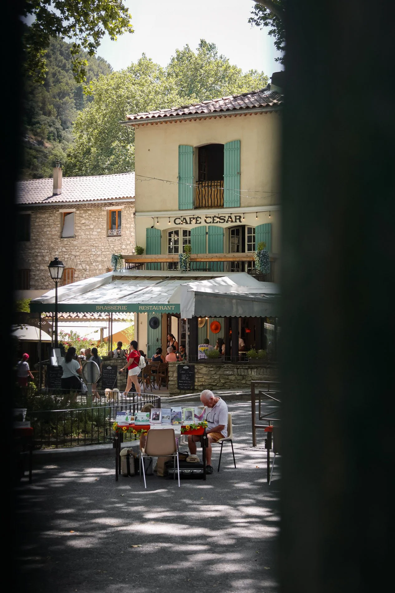 fontaine de vaucluse - carnet sauvage-17.jpg
