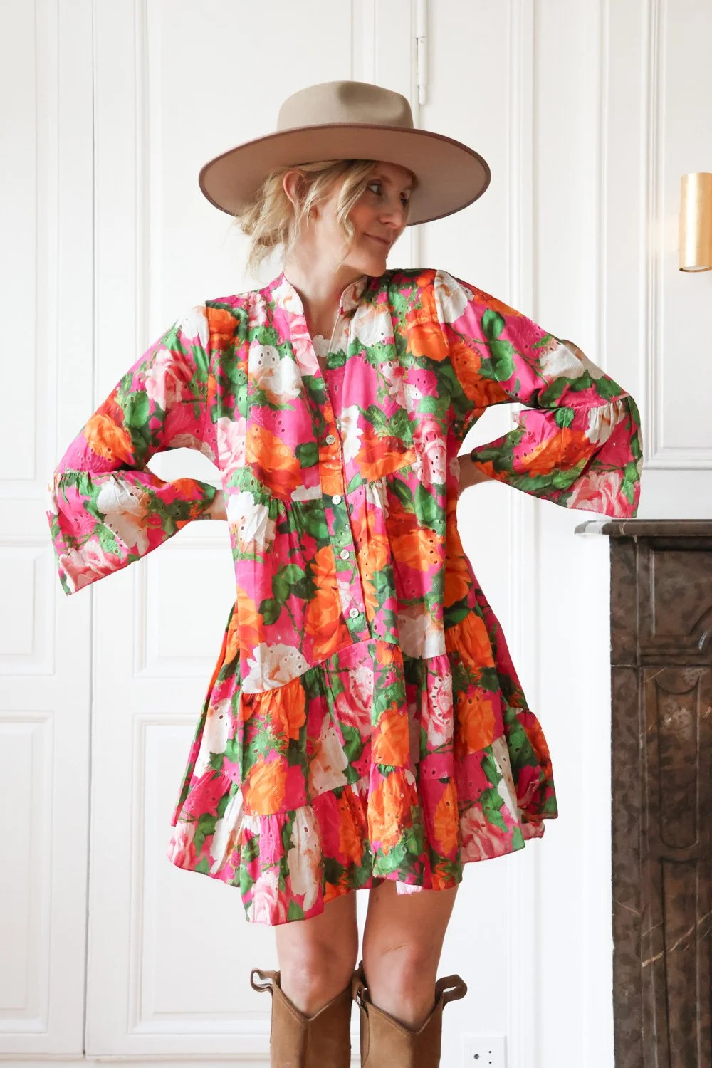 Robre broderie anglaise fleurie fuchsia - Carnet Sauvage-8.jpg