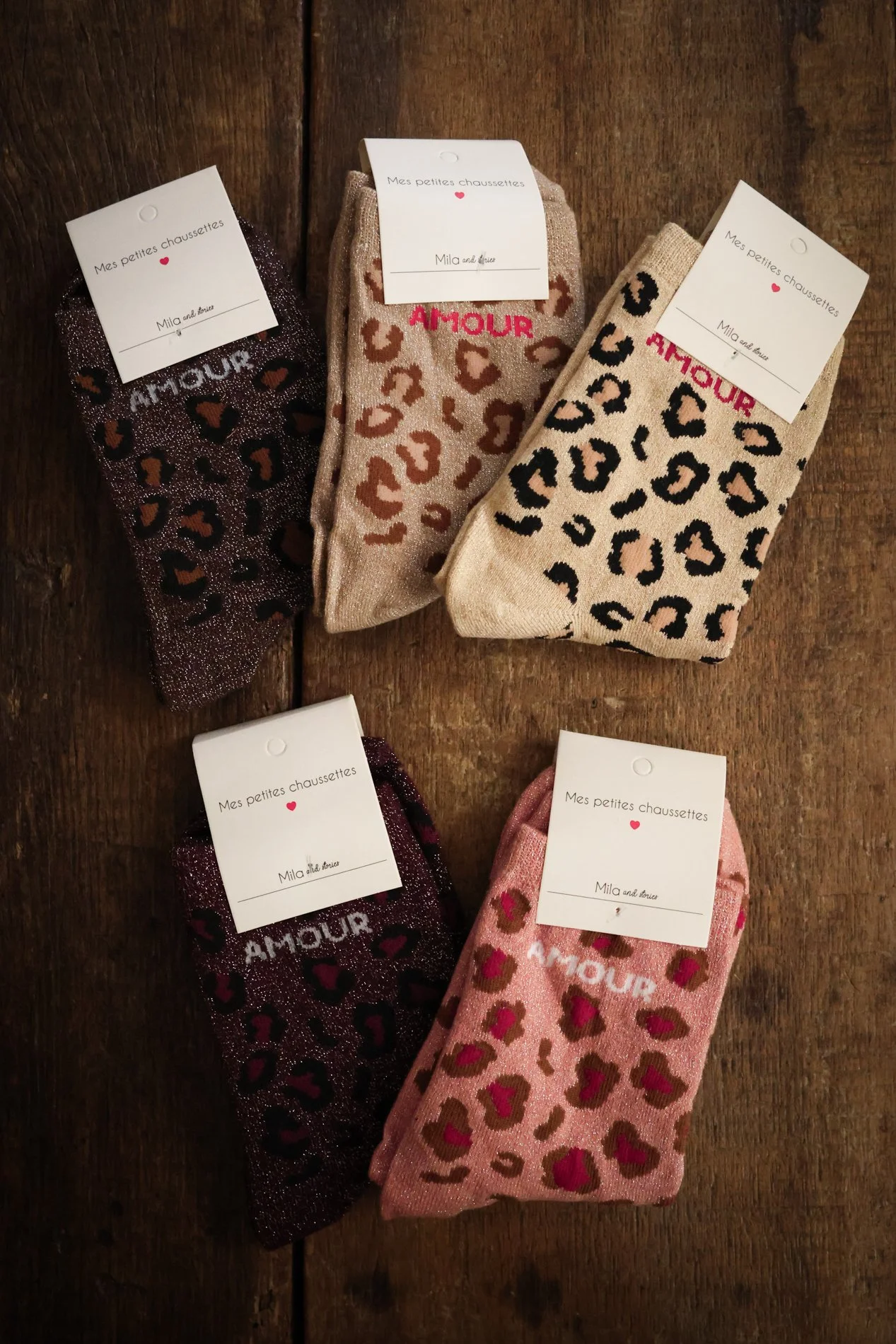 CHAUSSETTES ET BIJOUX -  CARNET SAUVAGE-6.jpg