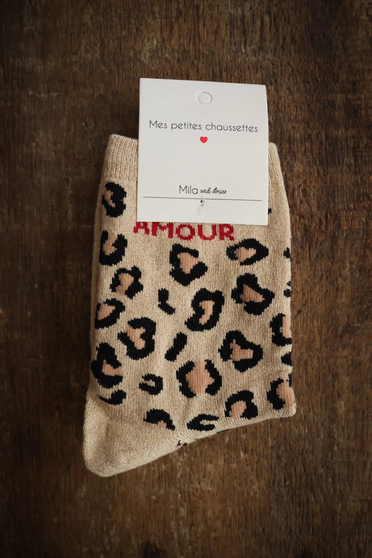 CHAUSSETTES ET BIJOUX -  CARNET SAUVAGE-1.jpg