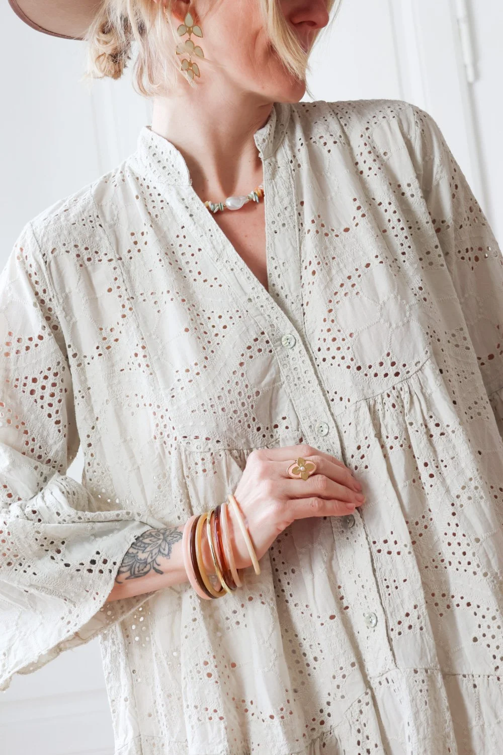 Robe longue bohème broderie anglaise - carnet sauvage-14.jpg