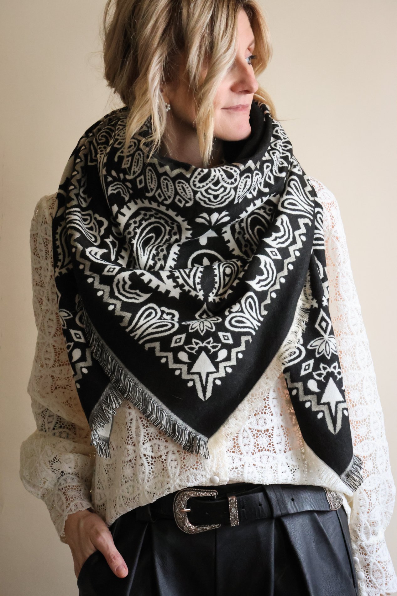 echarpes  -  CARNET SAUVAGE-48.jpg