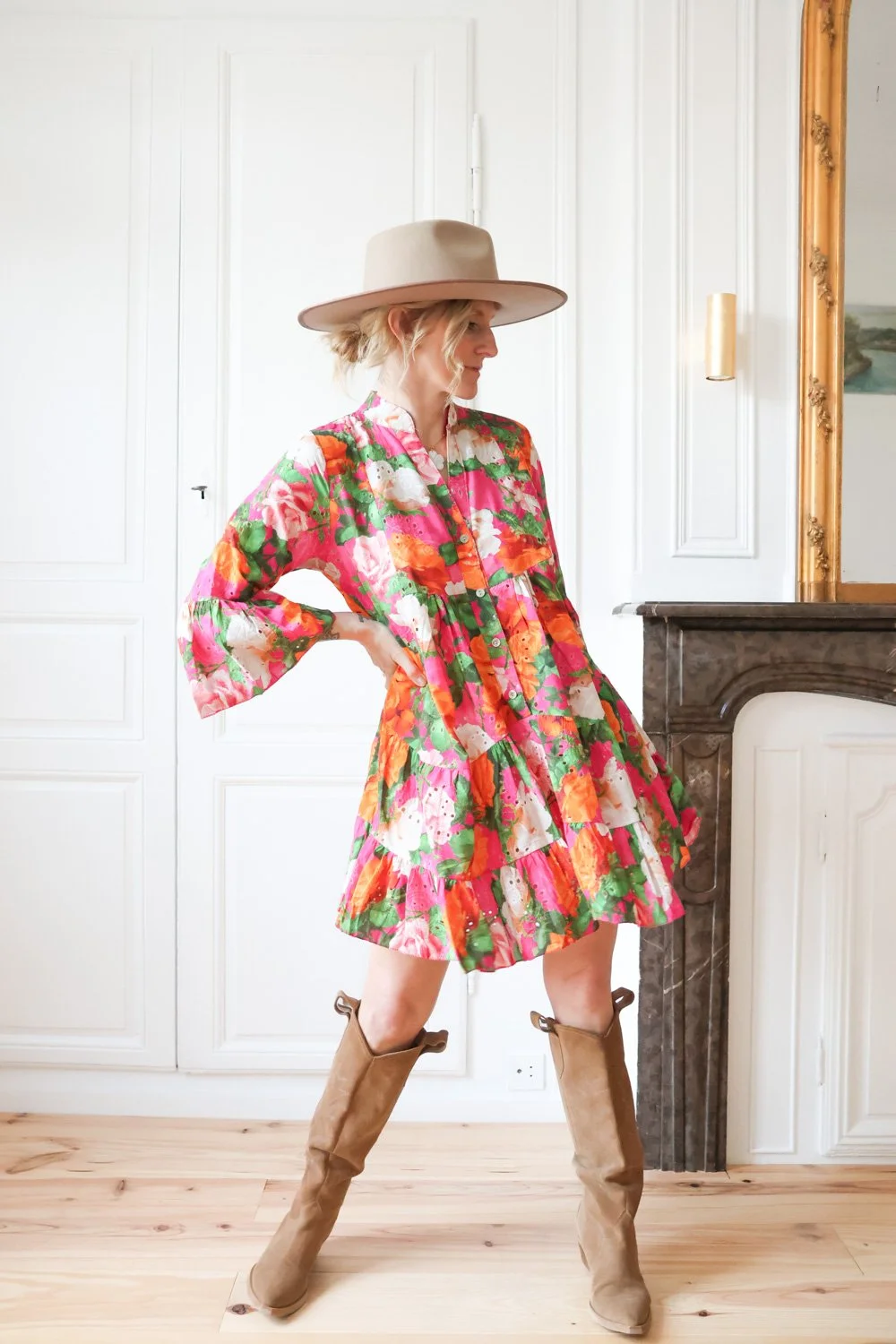 Robre broderie anglaise fleurie fuchsia - Carnet Sauvage-5.jpg