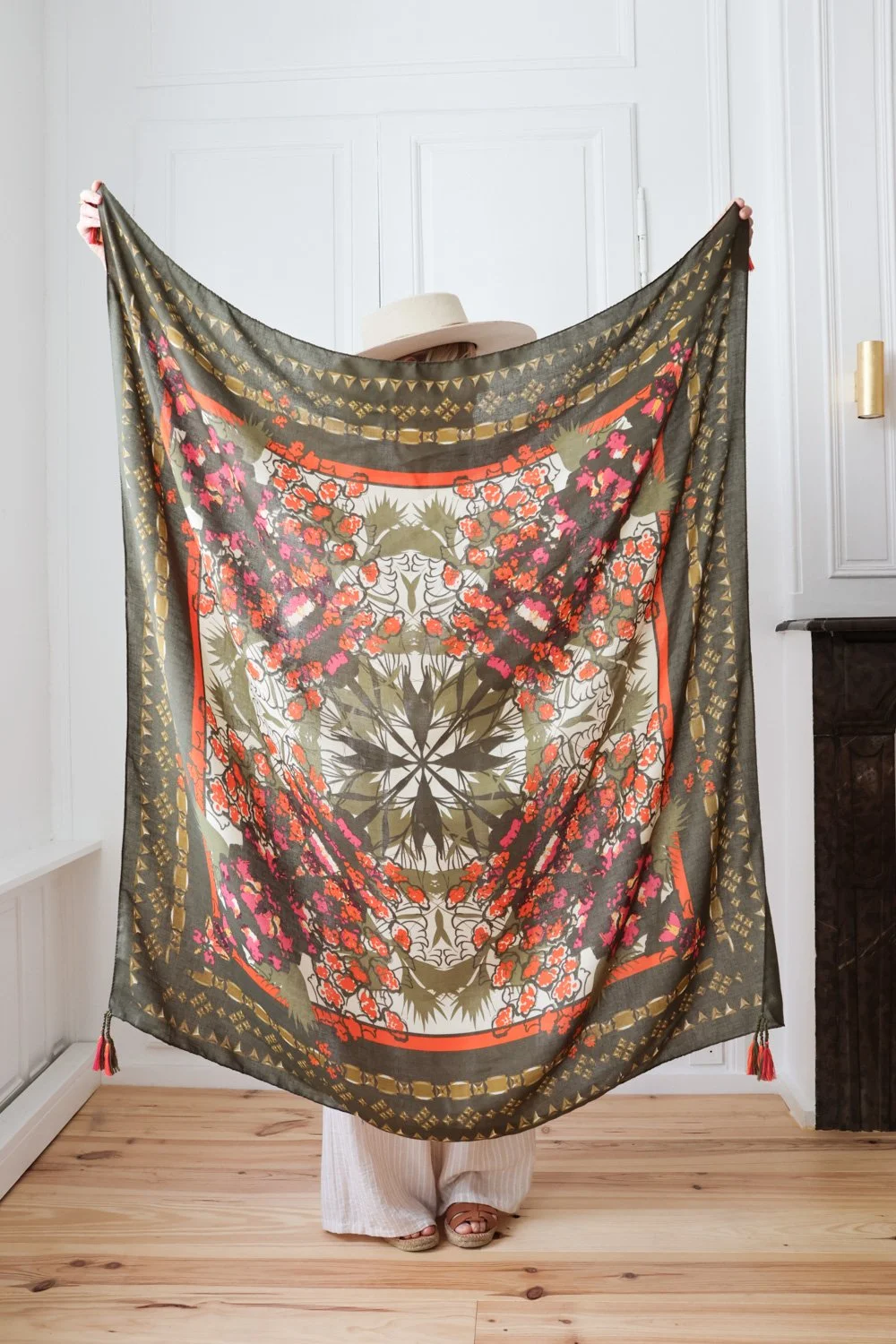 FOULARD BOHEME CARNET SAUVAGE-4.jpg