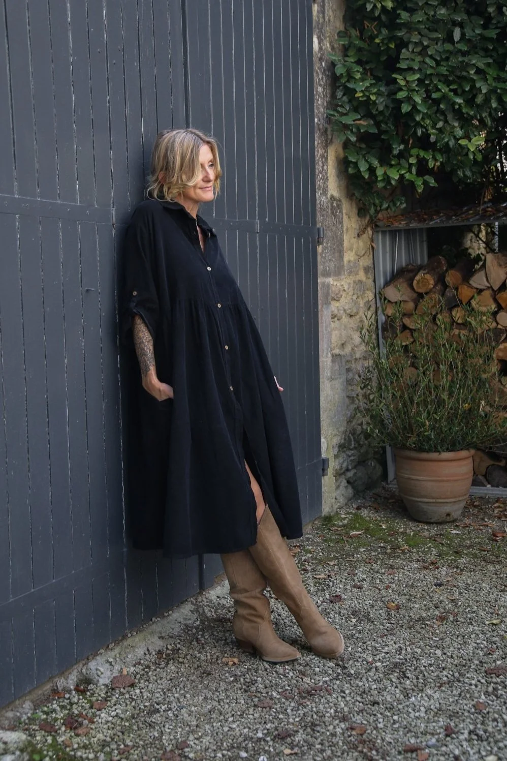 ROBE+VELOURS+LAURE+NOIR+-+carnet+sauvage-6.jpg