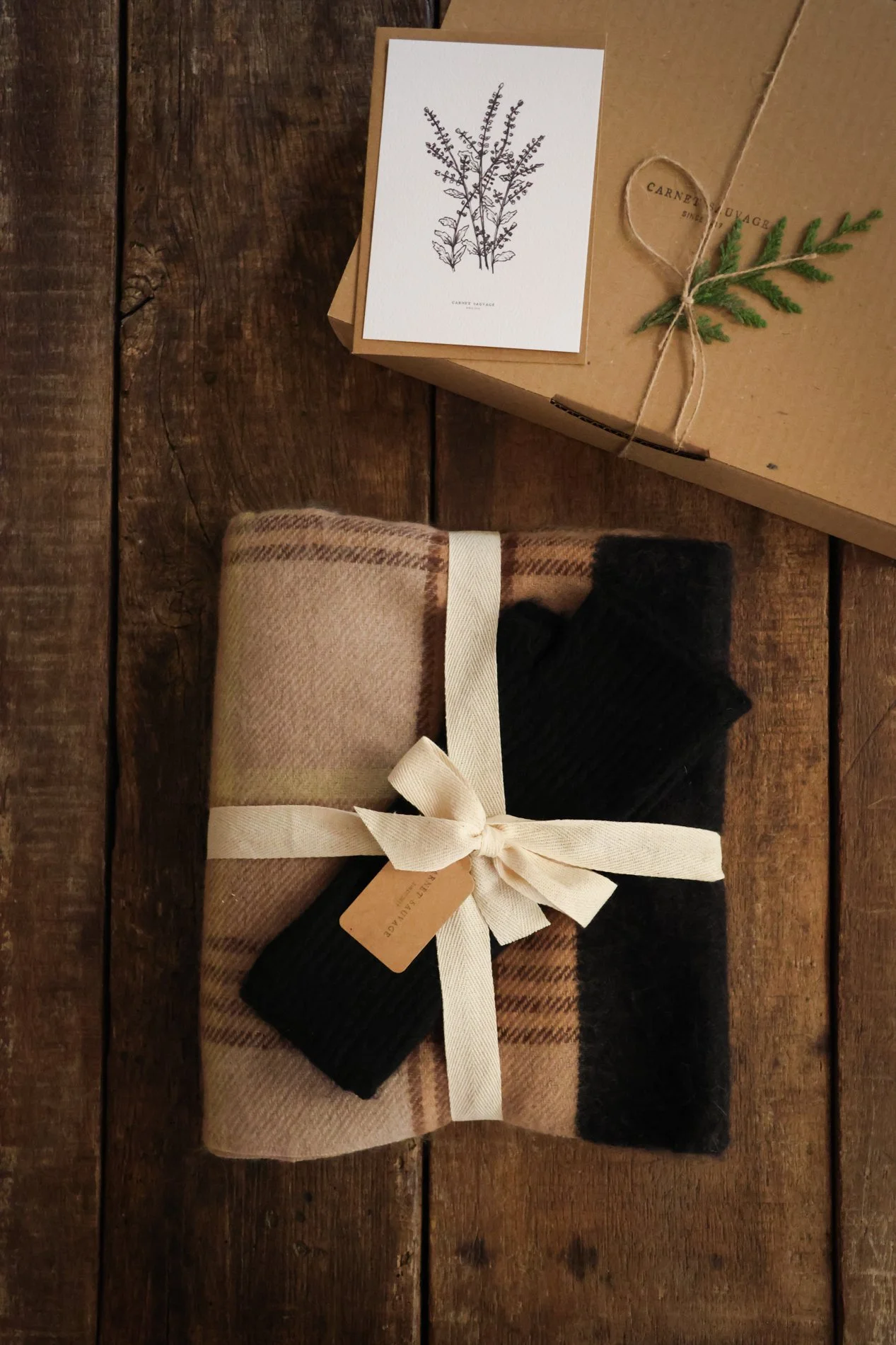 COFFRETS CADEAU  -  CARNET SAUVAGE-16.jpg