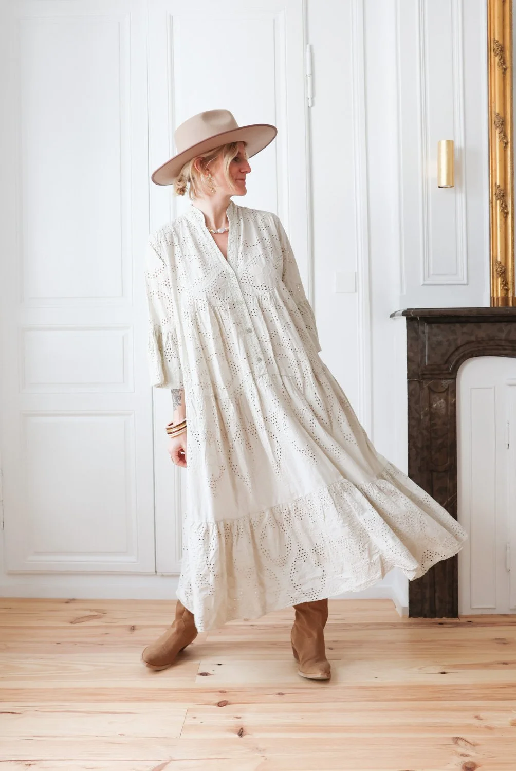 Robe longue bohème broderie anglaise - carnet sauvage-18.jpg