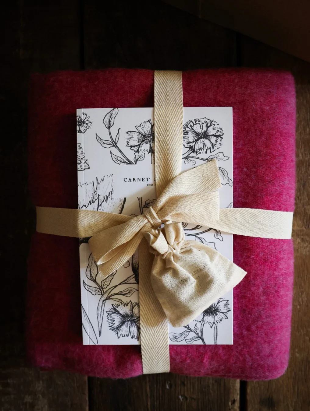 coffret cadeaux - CARNET SAUVAGE-2.jpg