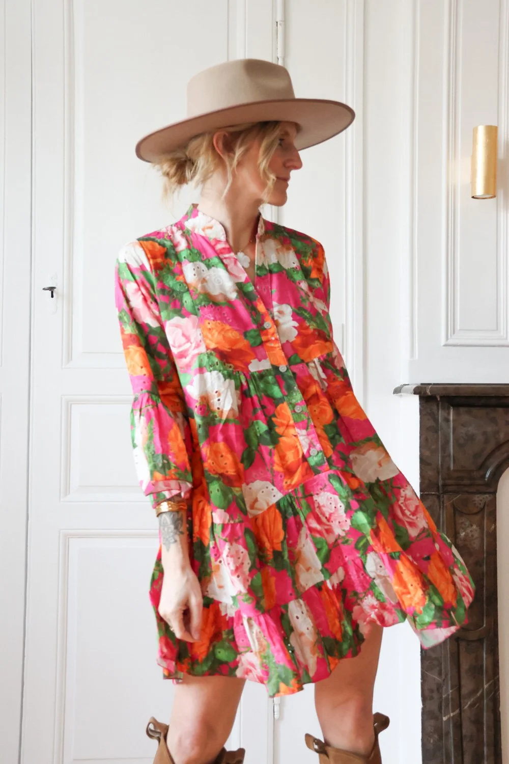 Robre broderie anglaise fleurie fuchsia - Carnet Sauvage-6.jpg