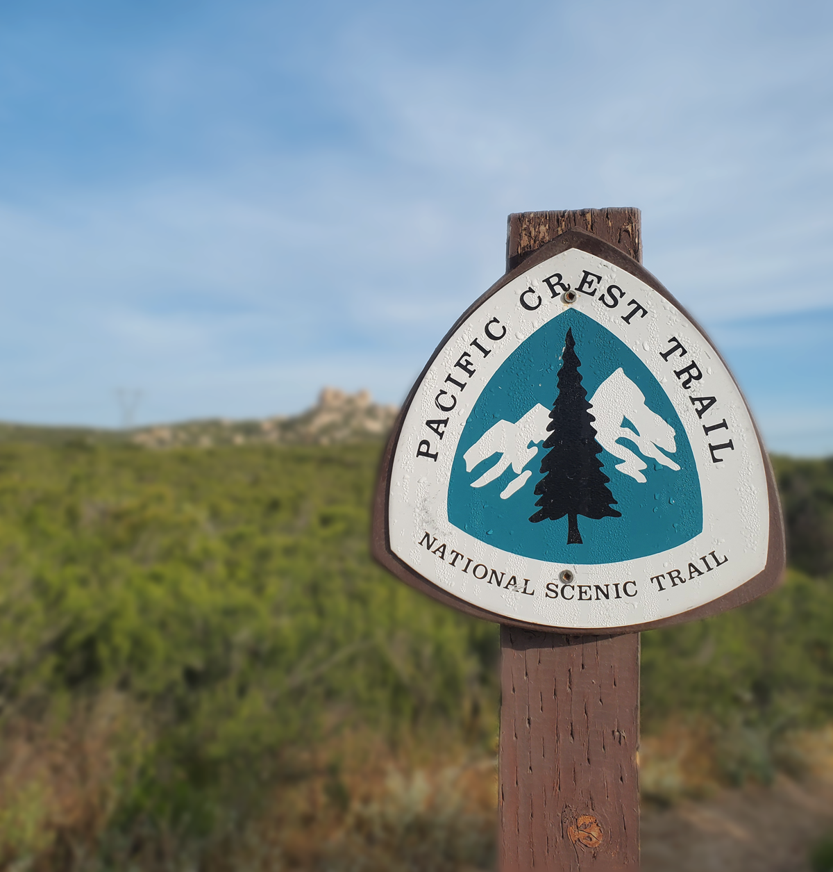 Pacific-Crest-Trail-Sign.png