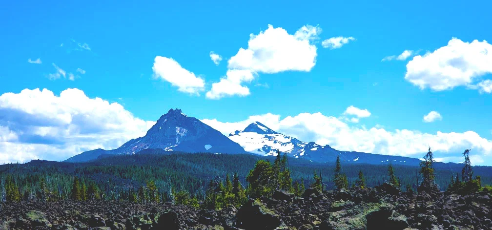 pct-day-73-clouds-surrounding-mount-washington.jpg