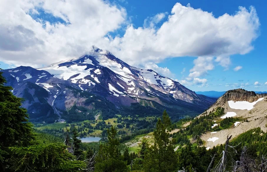 pct-day-75-mountain-view.jpg