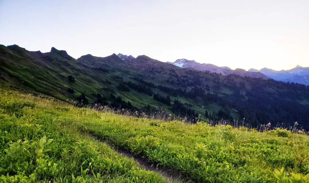 pct-day-90-mountains.jpg