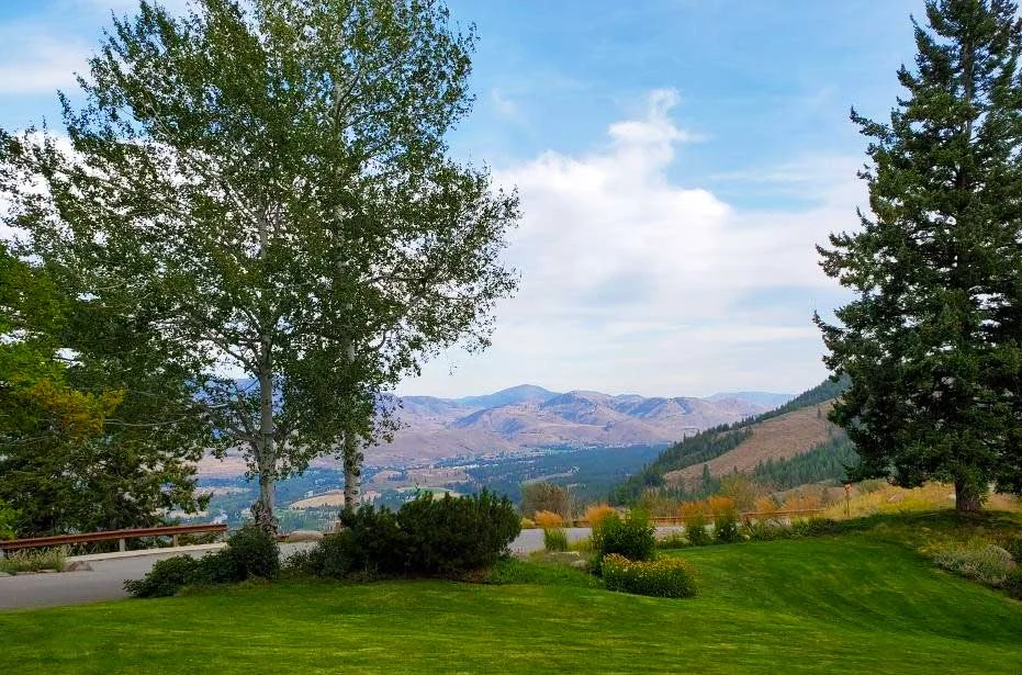 pct-day-93-resort-view.jpg