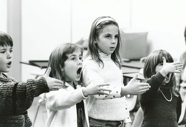 sing-bw-1.jpg
