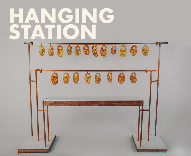 Hanging Station