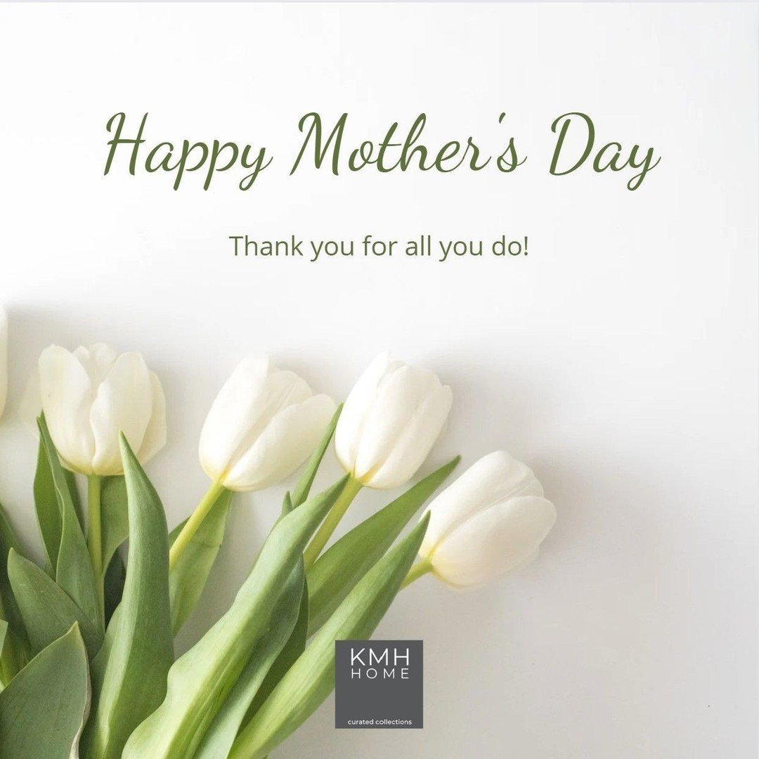 We're SO thankful for all the moms in our lives 🥰 We hope everyone has the best Mother's Day!