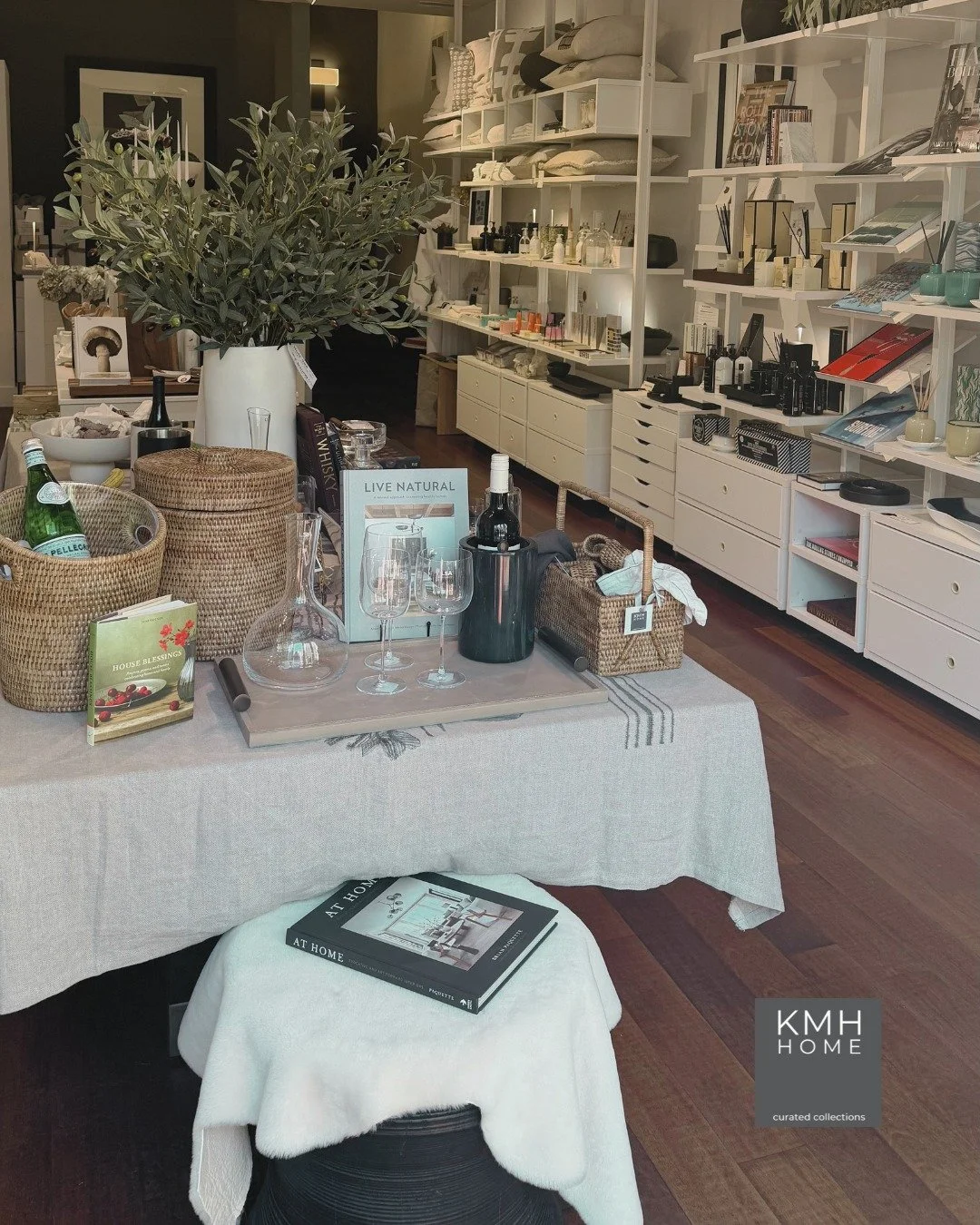 The sun is shining and we&rsquo;d love to see you! ☀️ Stop by KMH Home for a little inspiration, thoughtful finds, and the ease of everyday living. From our curated home collections to new apparel, there&rsquo;s always something lovely to discover. ?
