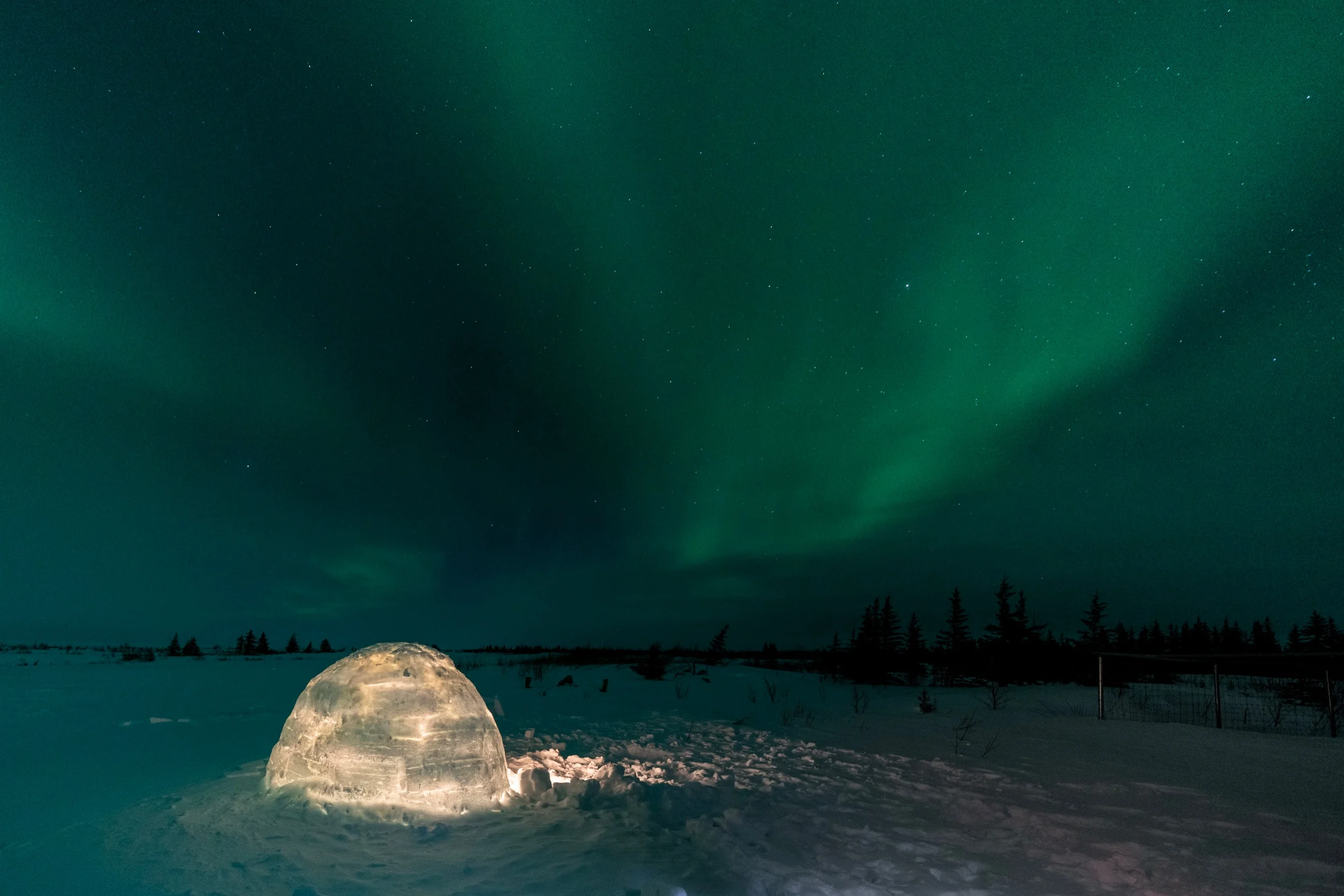 Candlelight & Aurora
