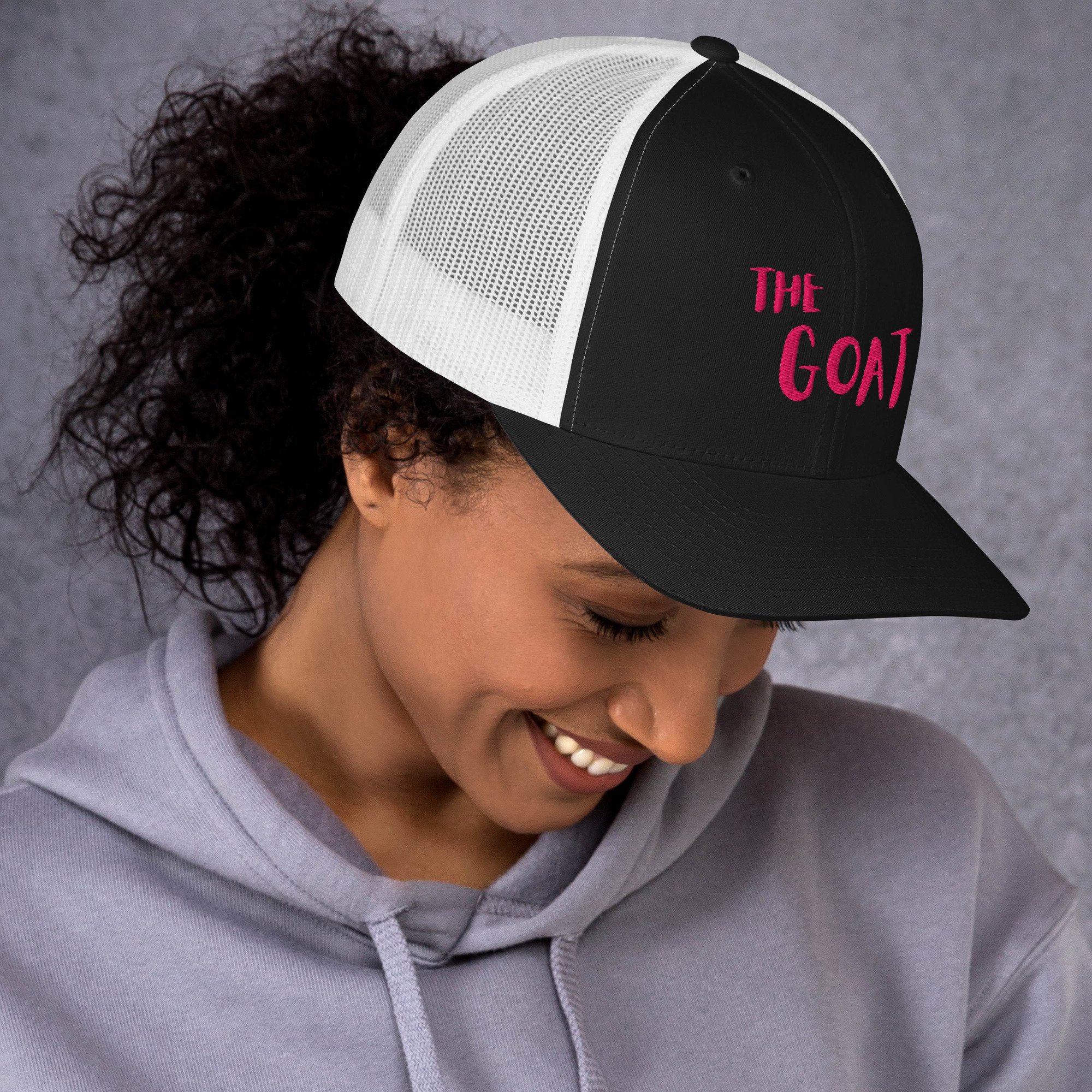 retro-trucker-hat-black-white-right-6a5442b46cbb0.jpg